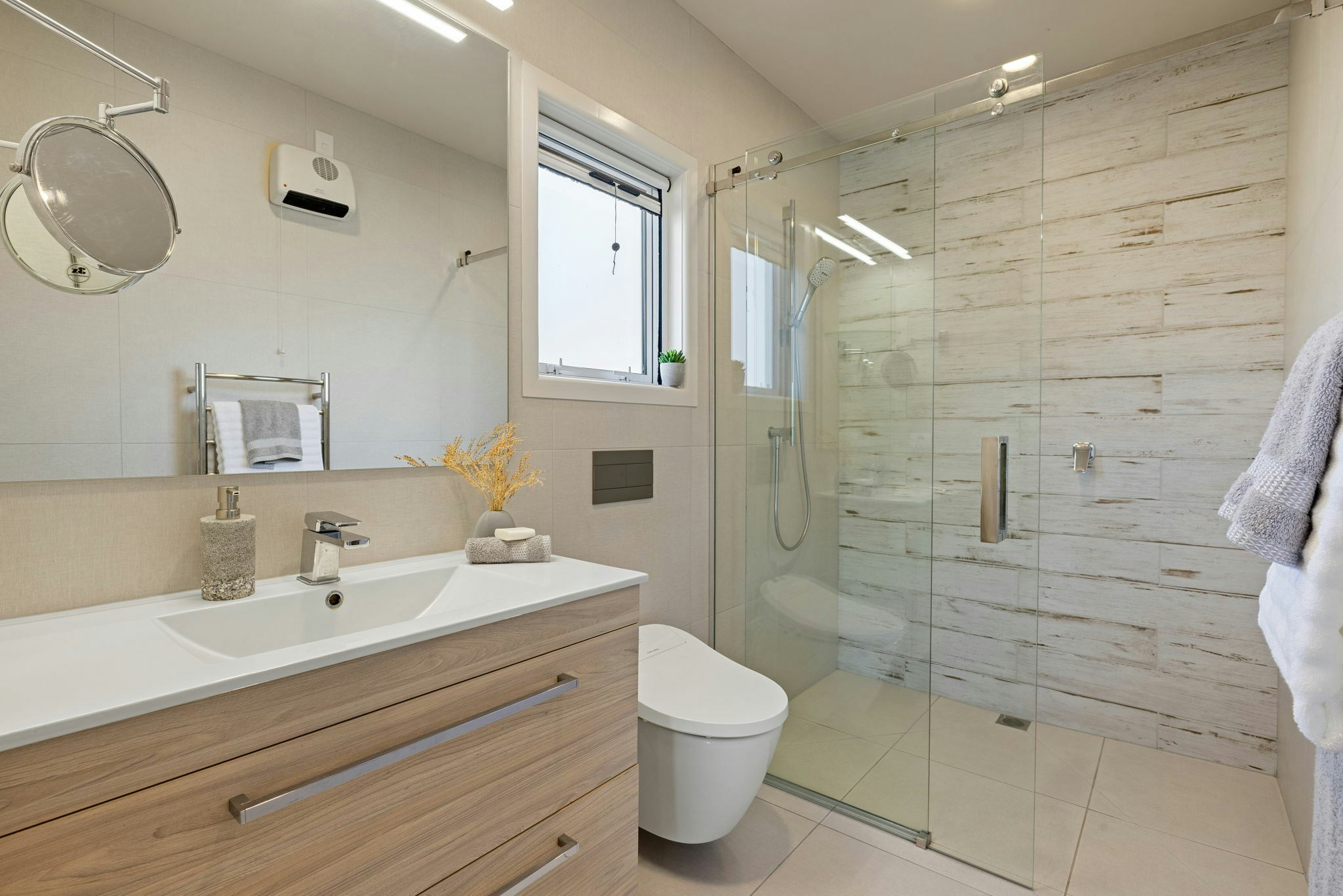 42 web or mls in House SR5 4659