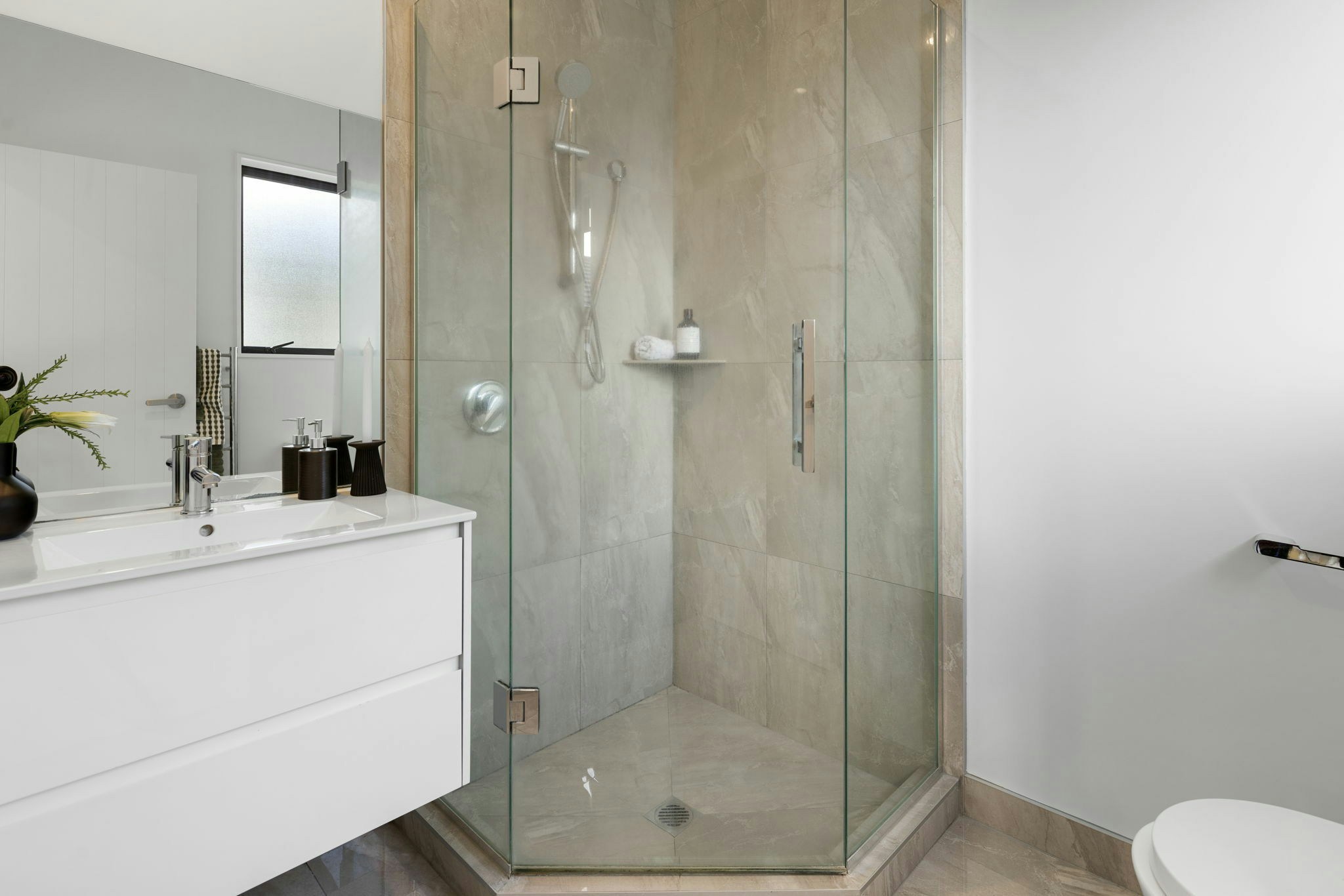 43 web or mls in House AR5 5843