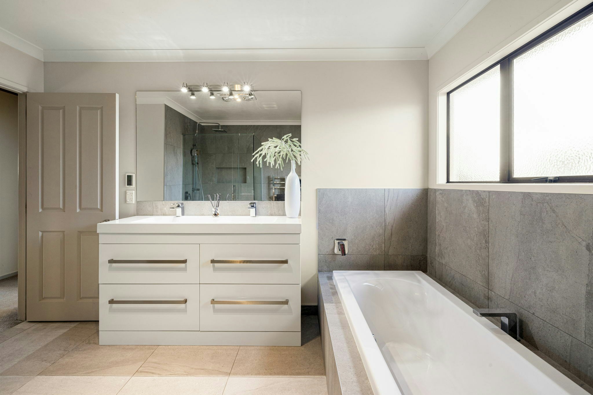 43 web or mls in House SR5 6999