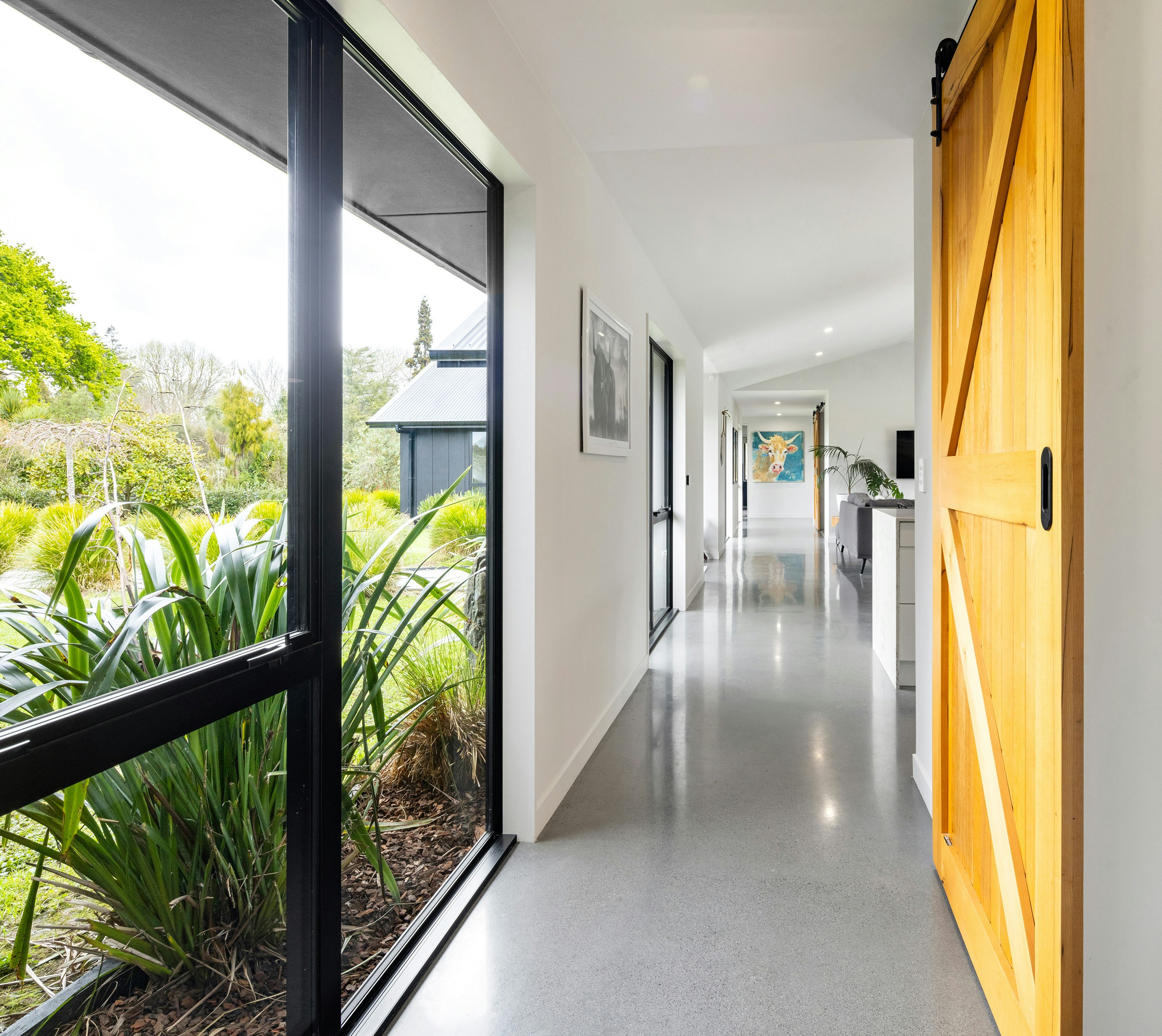 44 EDIT web or mls in House AR5 5130