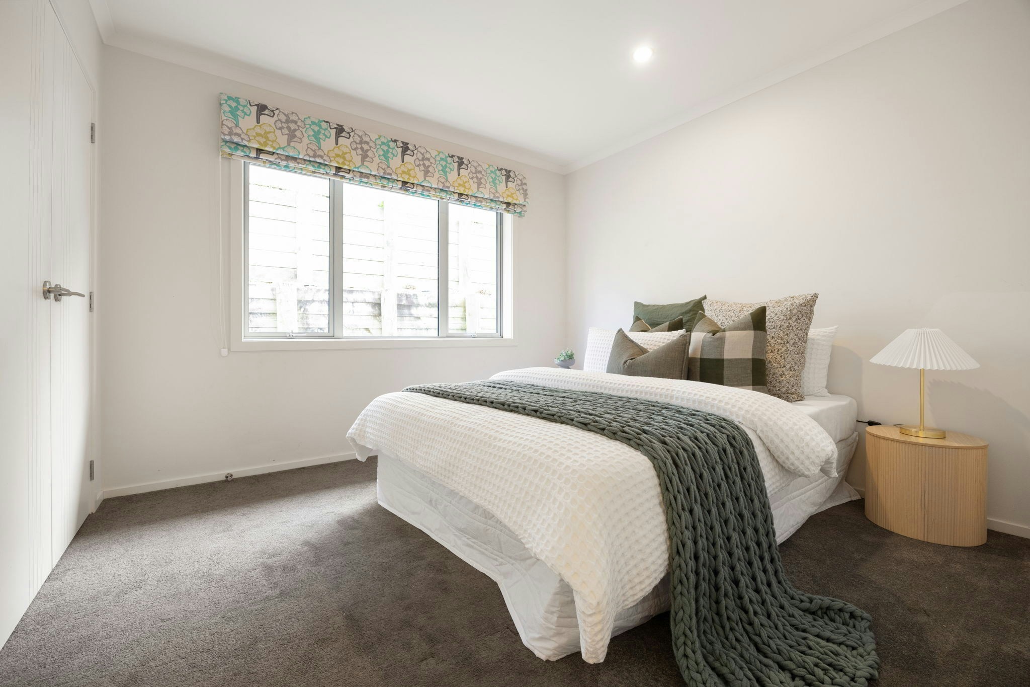 44 web or mls in House AR0 3569