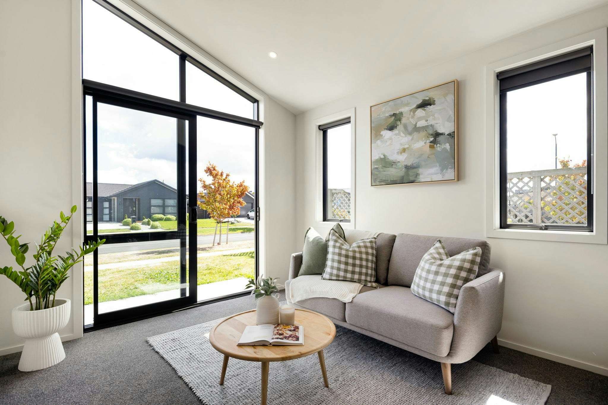 44 web or mls in House AR5 6532