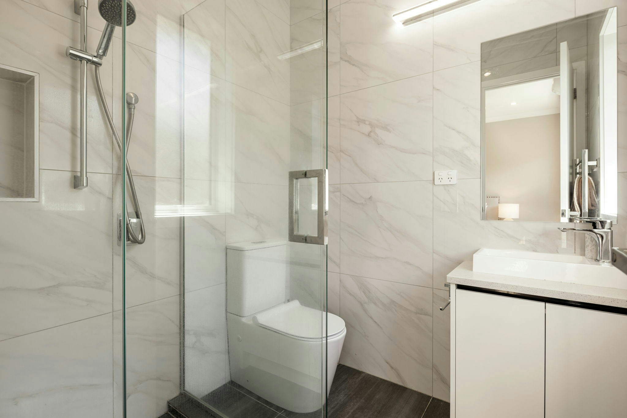 45 web or mls in House AR5 9694