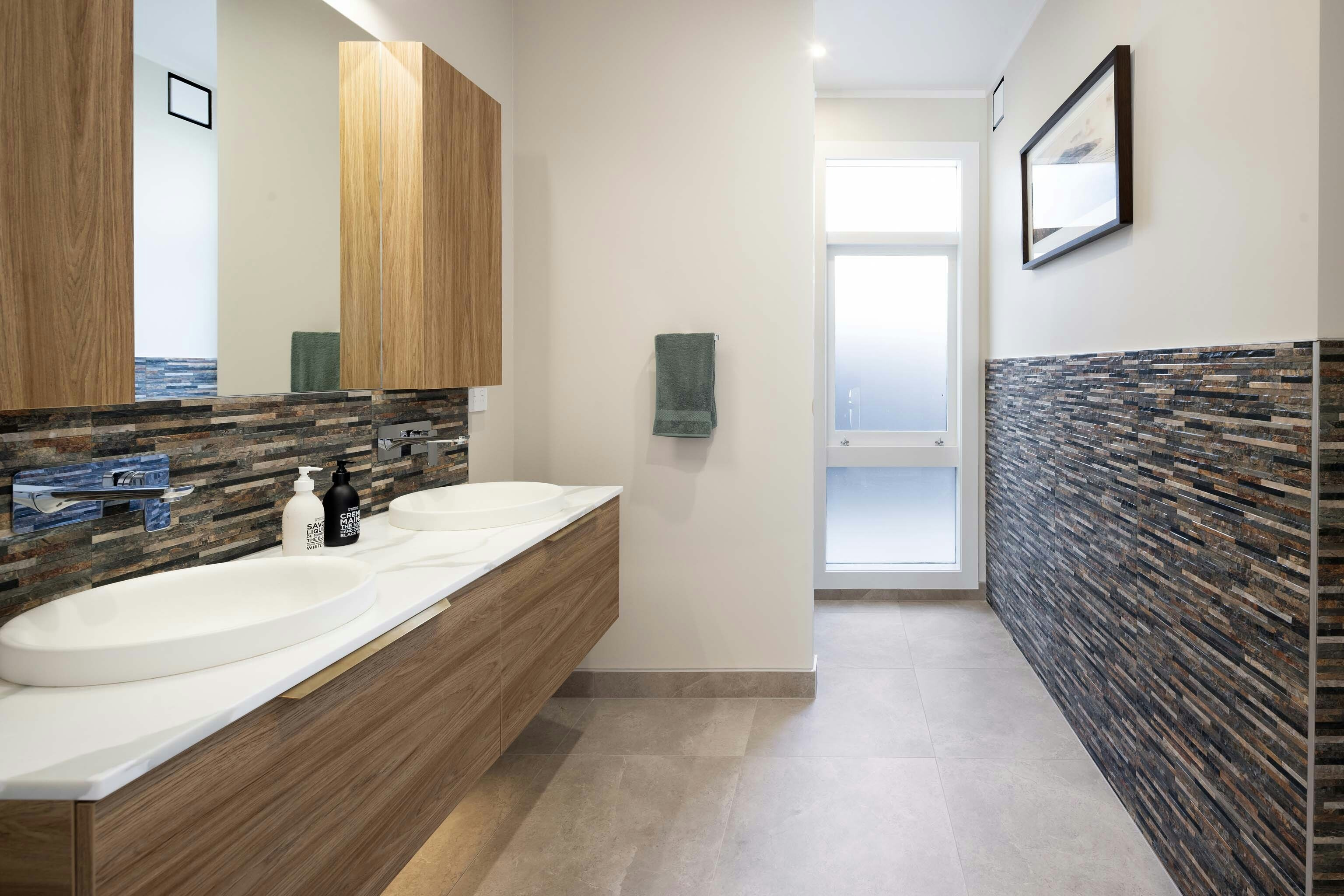 46 print in House AR5 3672