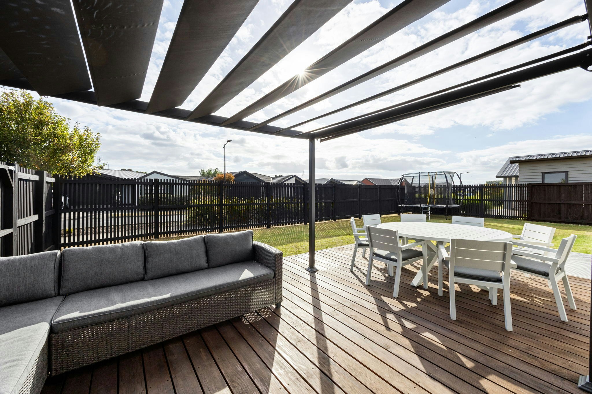 46 web or mls in House AR0 1412