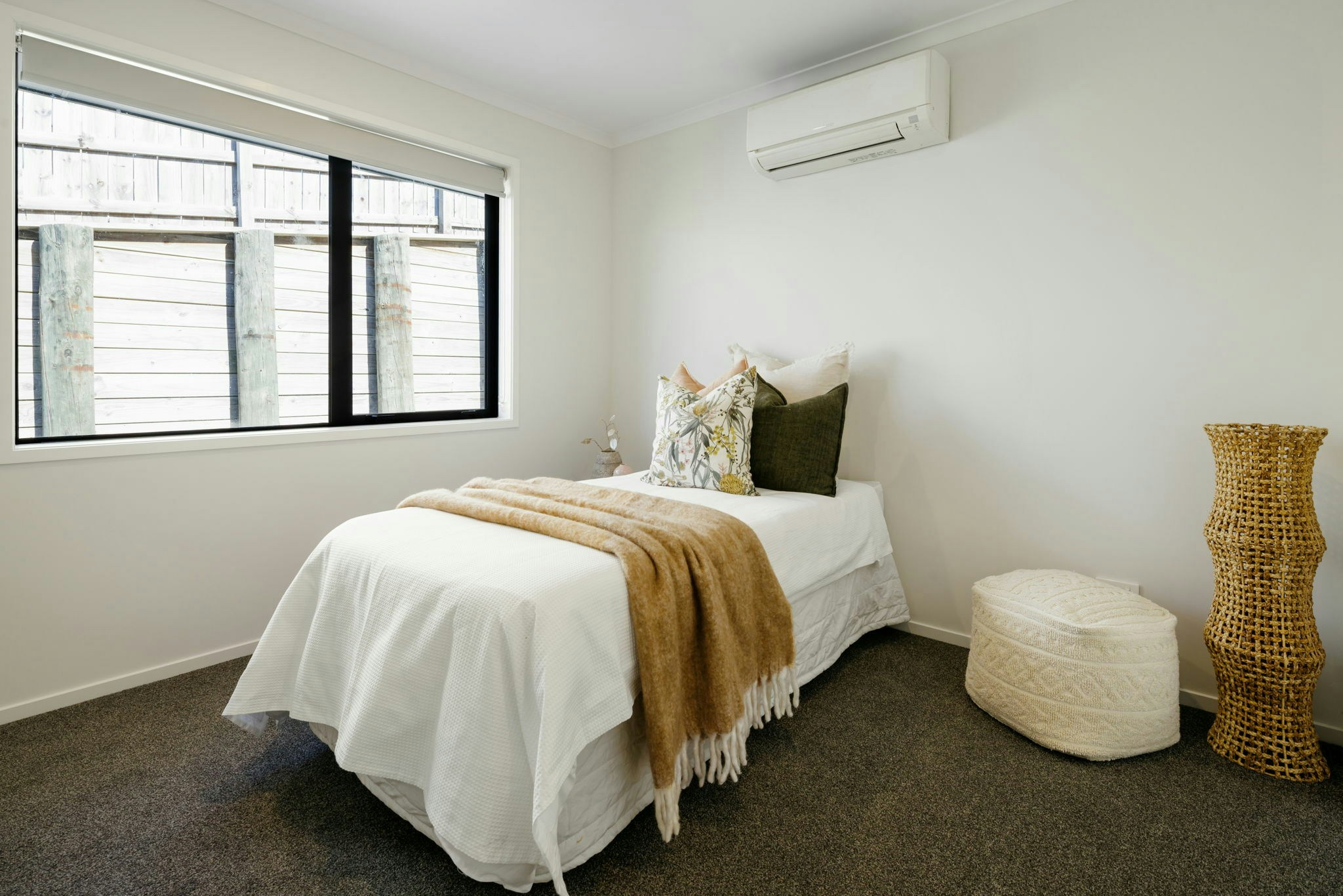 46 web or mls in House AR5 6404