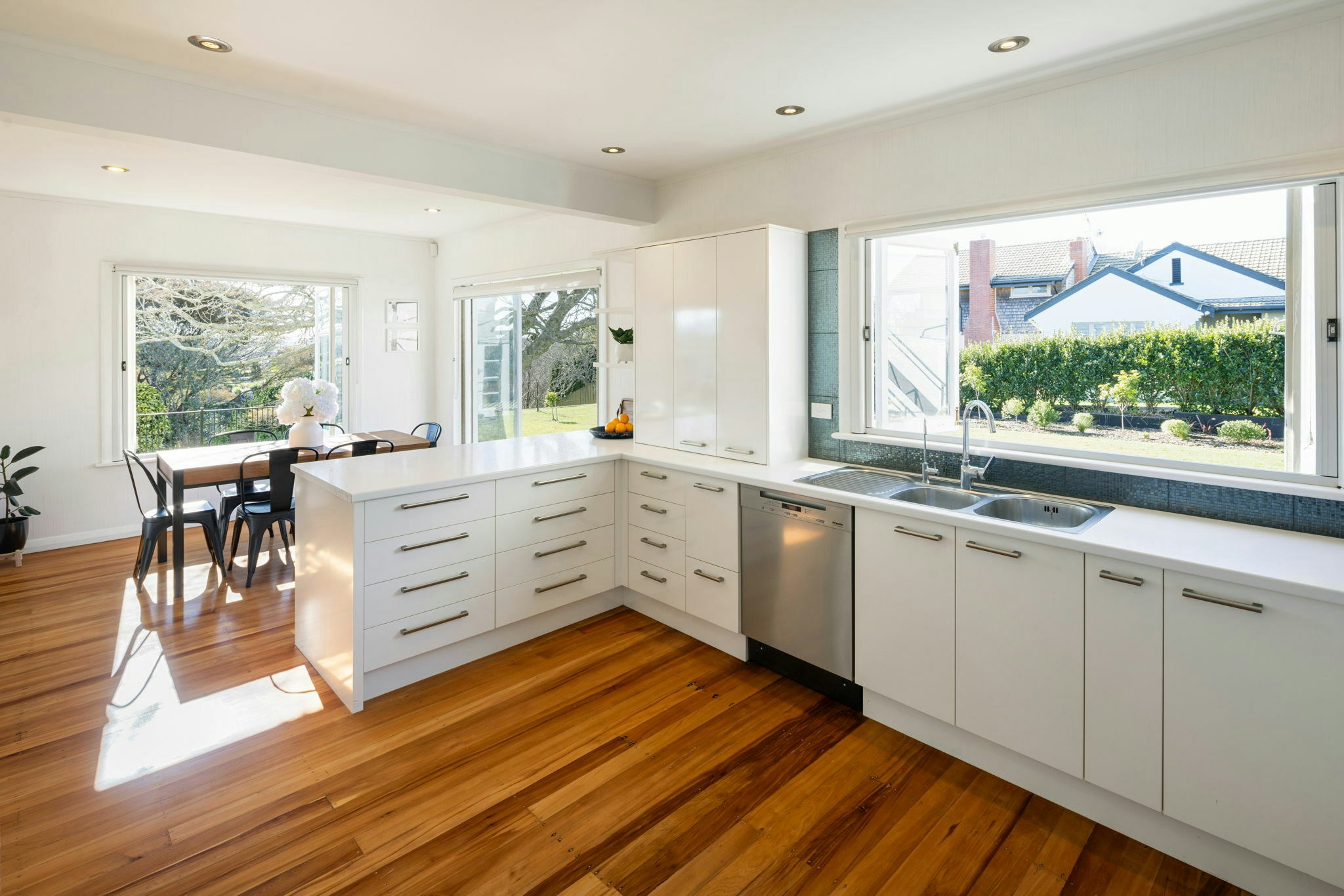 47 web or mls in House AR5 1263