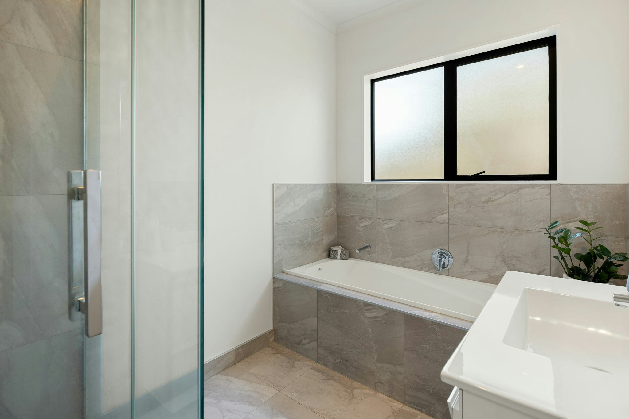 47 web or mls in House AR5 5863