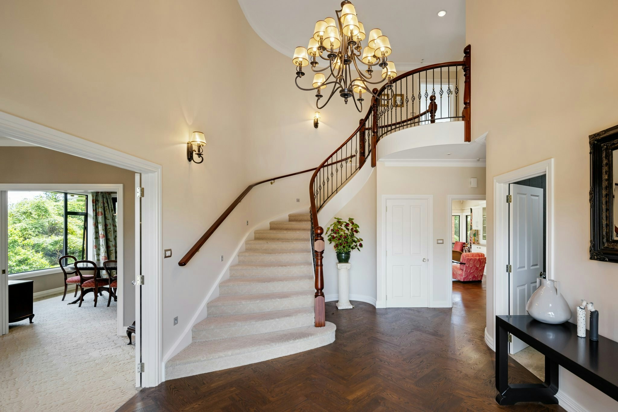 47 web or mls in House AR5 7072