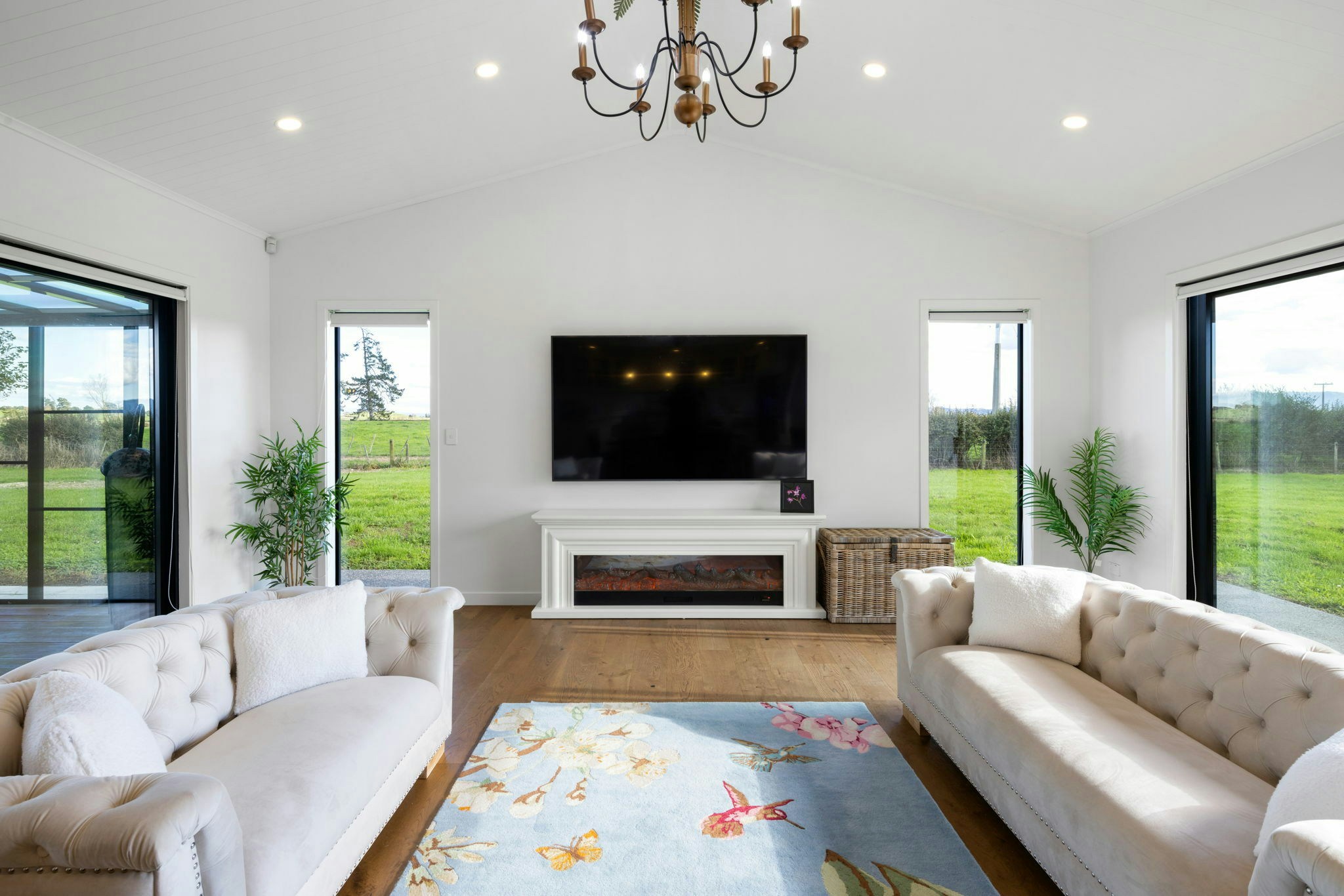 47 web or mls in House AR5 7121