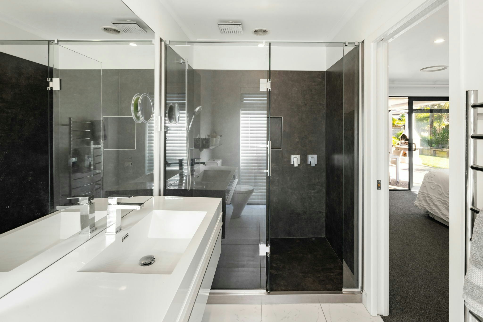 47 web or mls in House AR5 9736