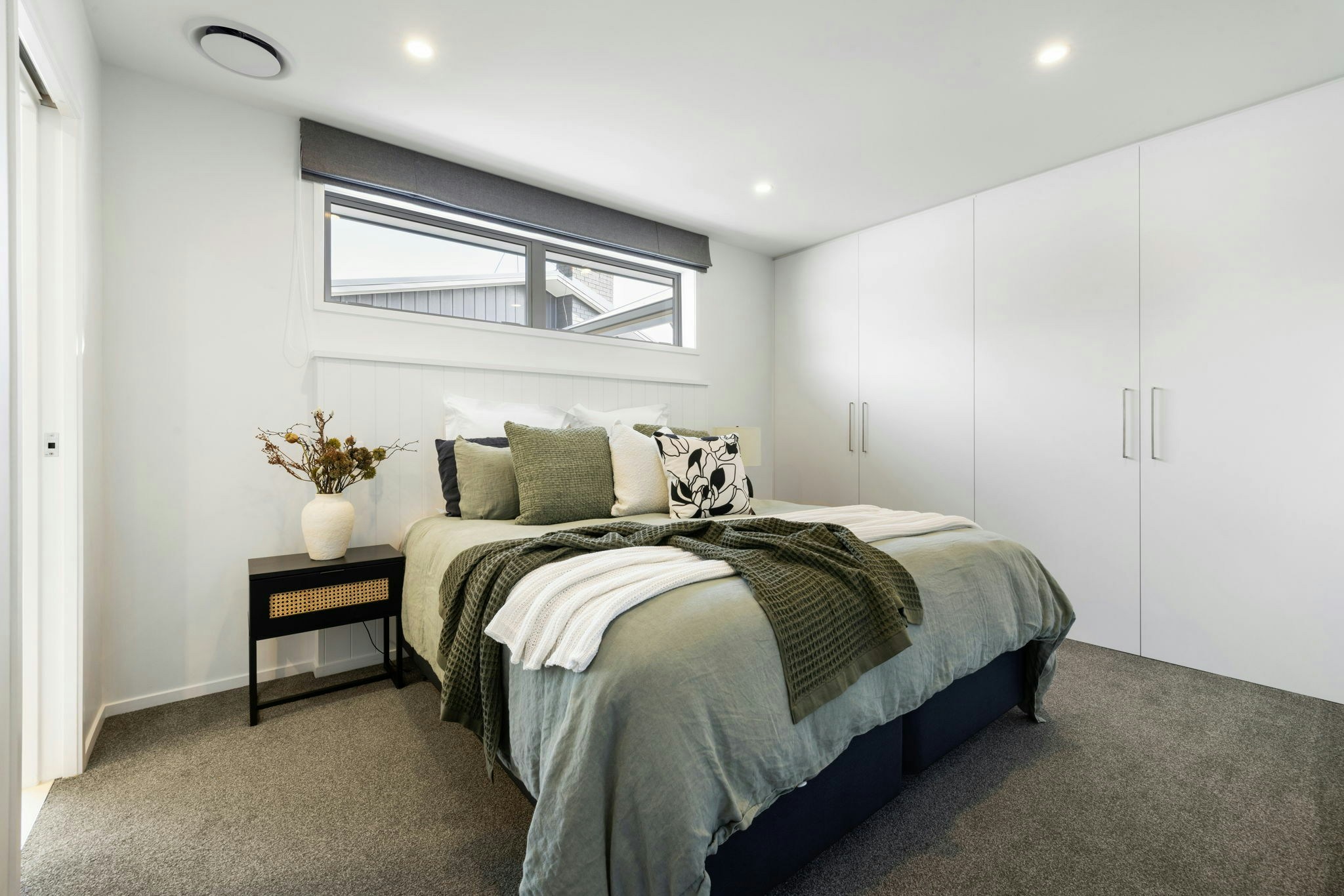 47 web or mls in House SR5 2306