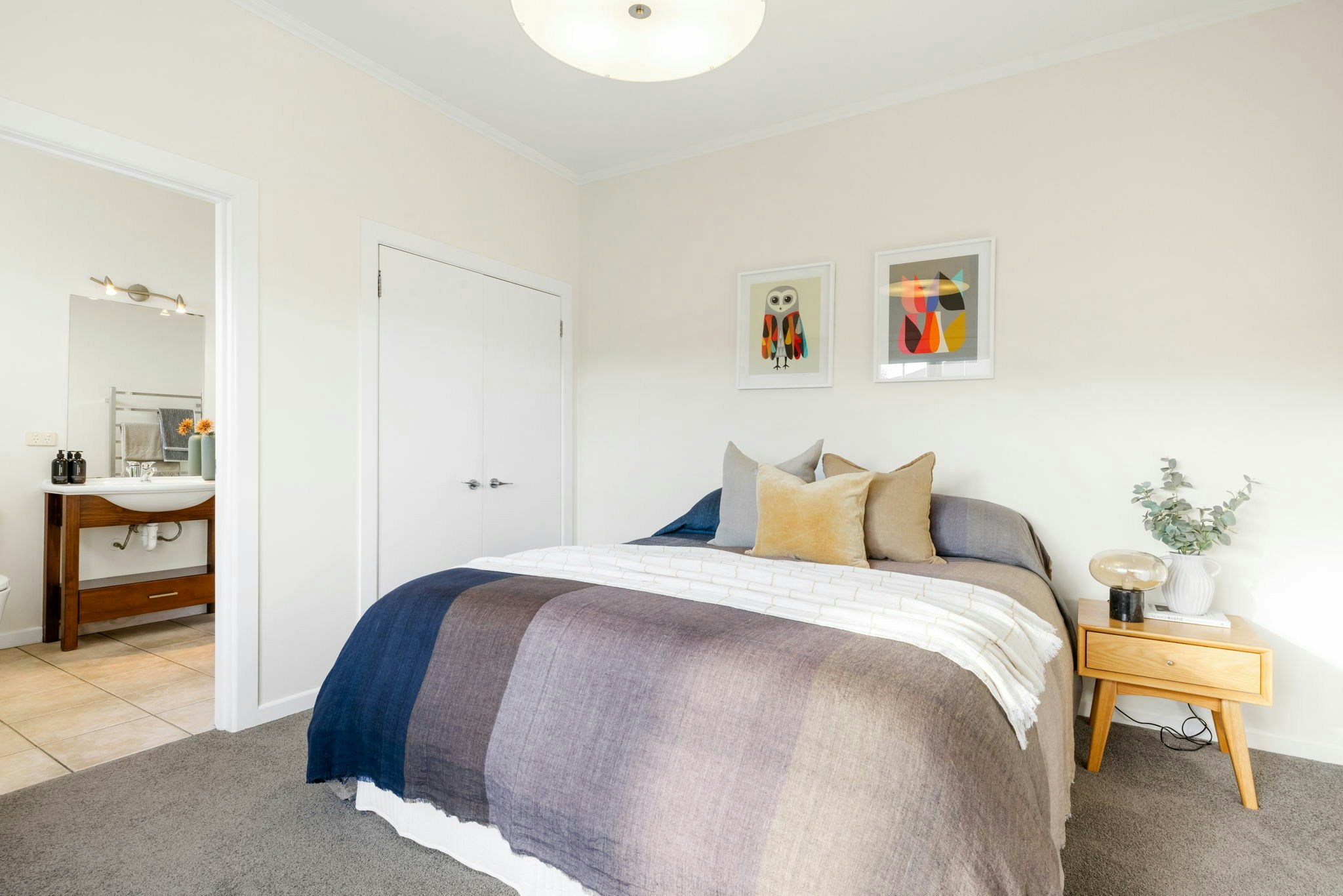 47 web or mls in House SR5 5273