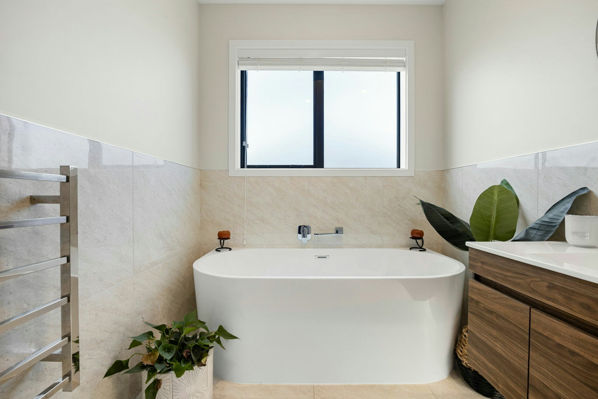 48 web or mls in House AR0 2230