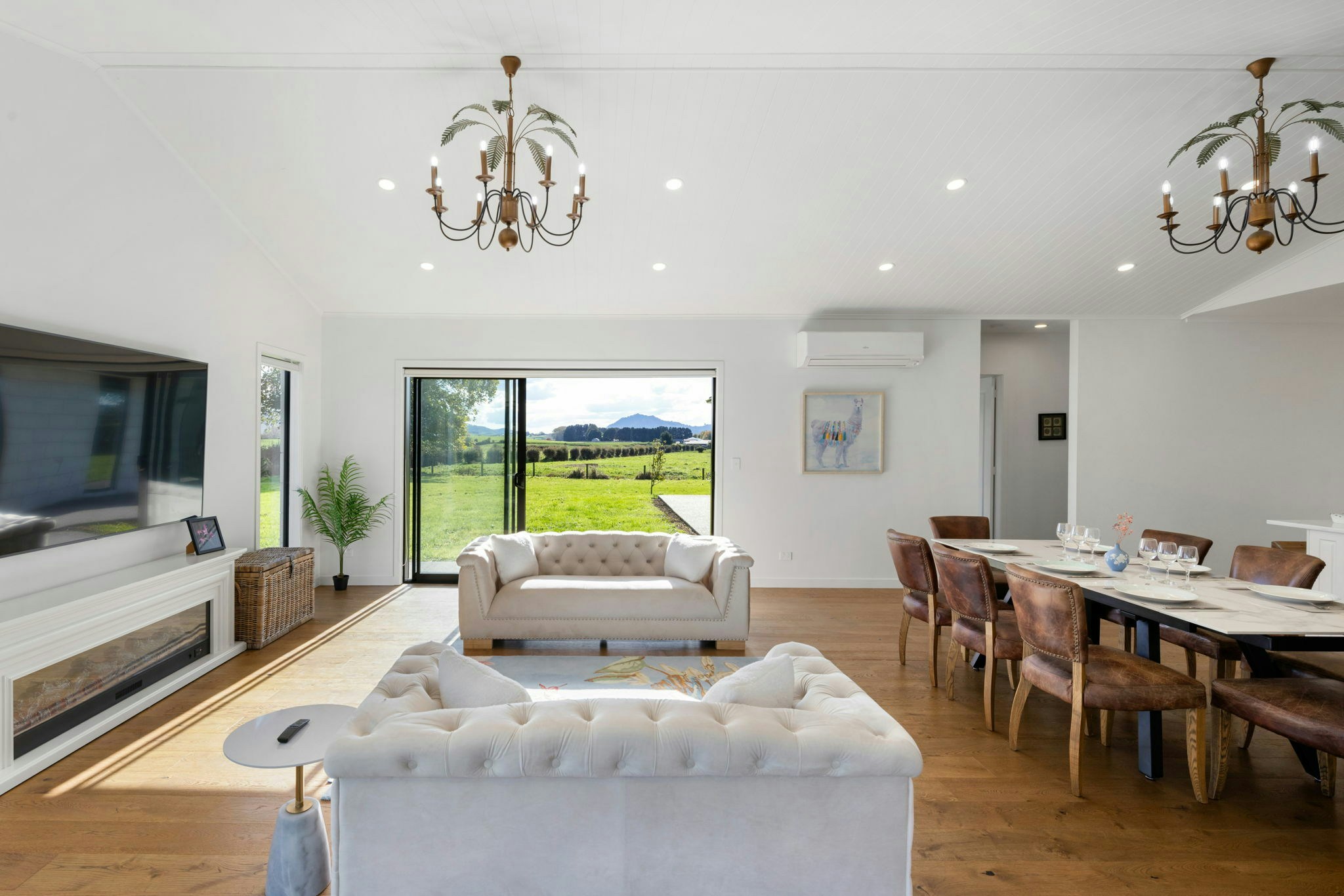 49 web or mls in House AR5 7131