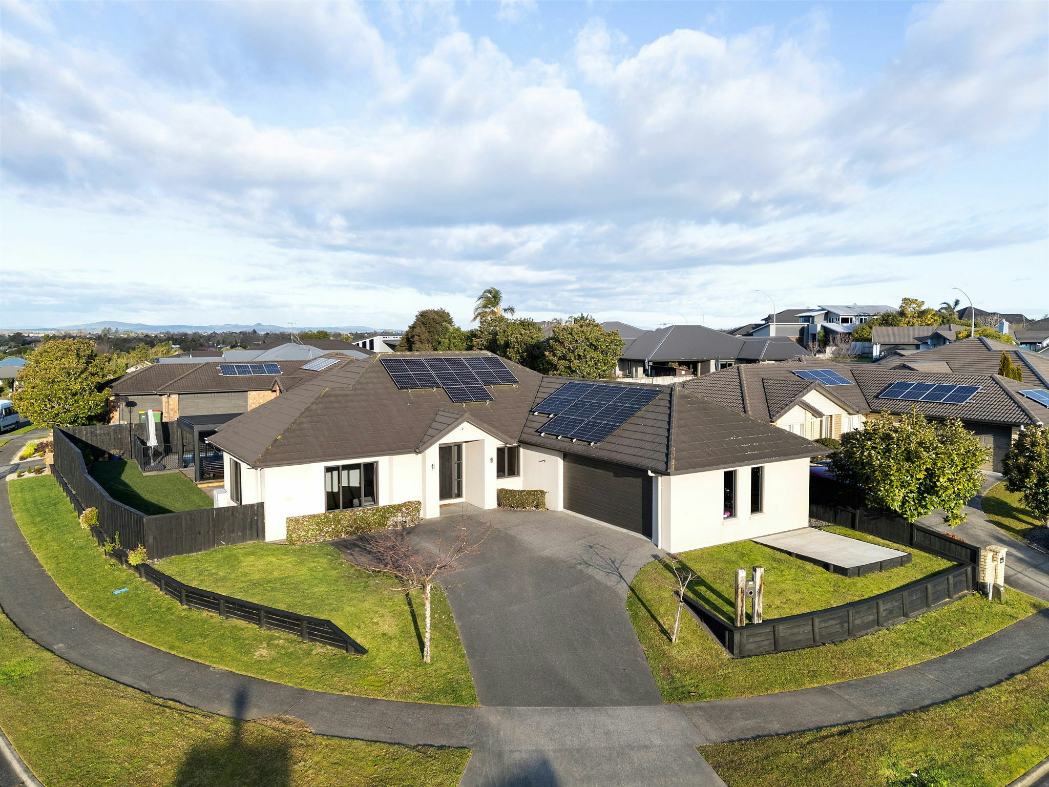 49 web or mls in House DJI 20250820164048 0343 D