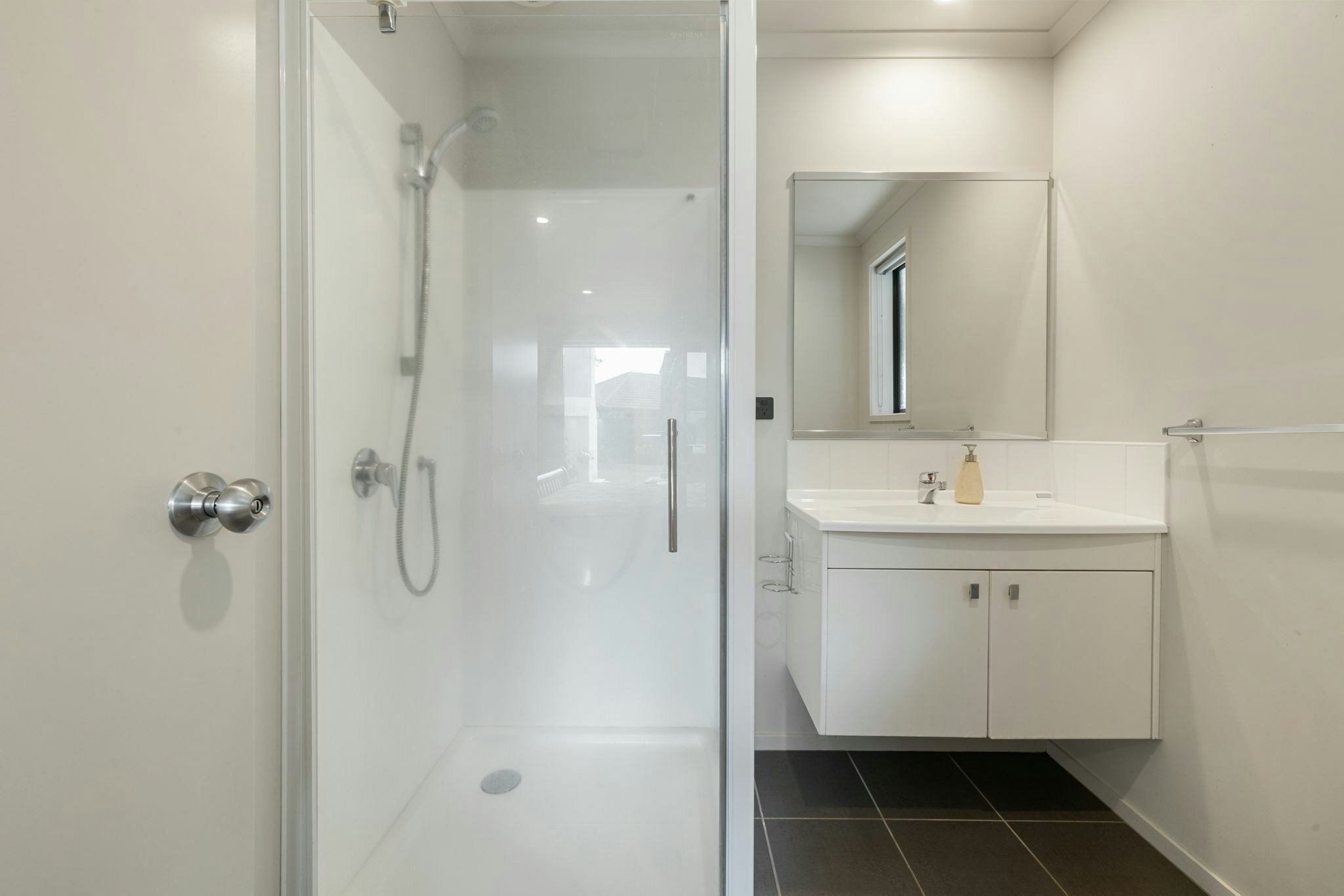 49 web or mls in House SR5 9243