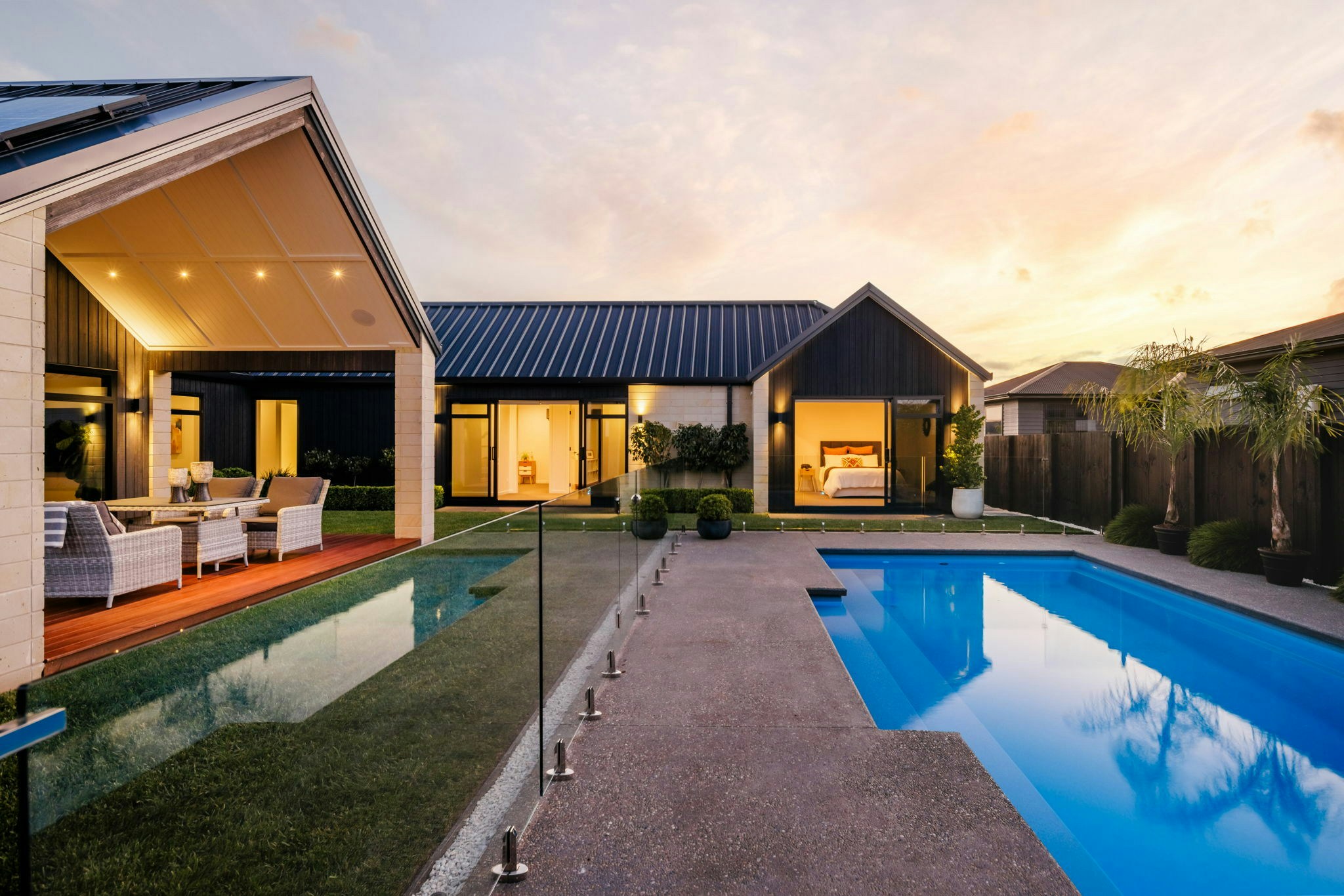 5 web or mls 45 in House AR5 6458