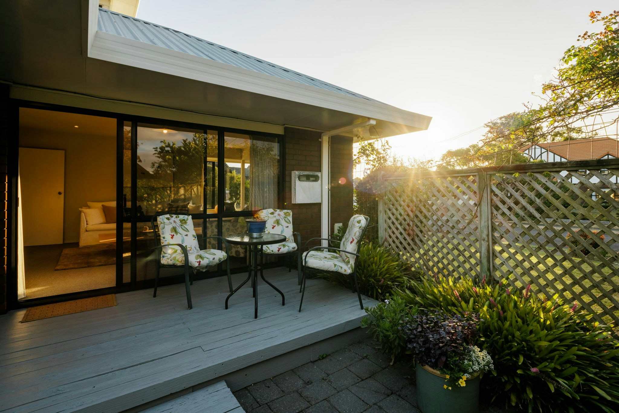 5 web or mls in House AR5 1311