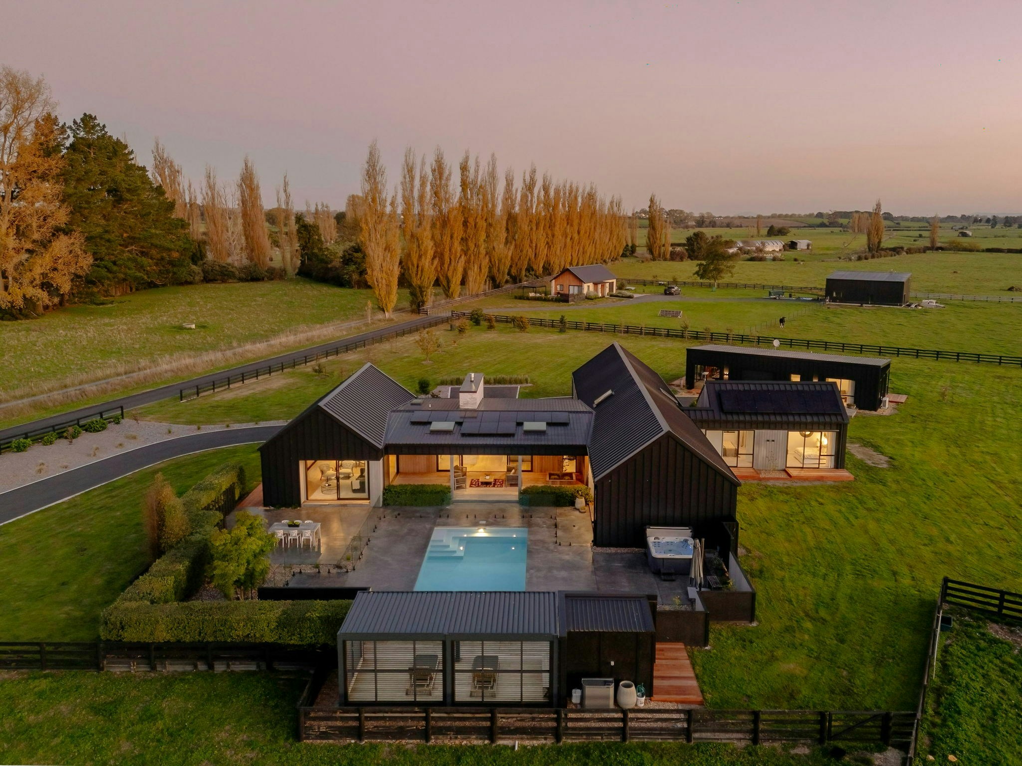 5 web or mls in House DJI 20250506174644 0596 D