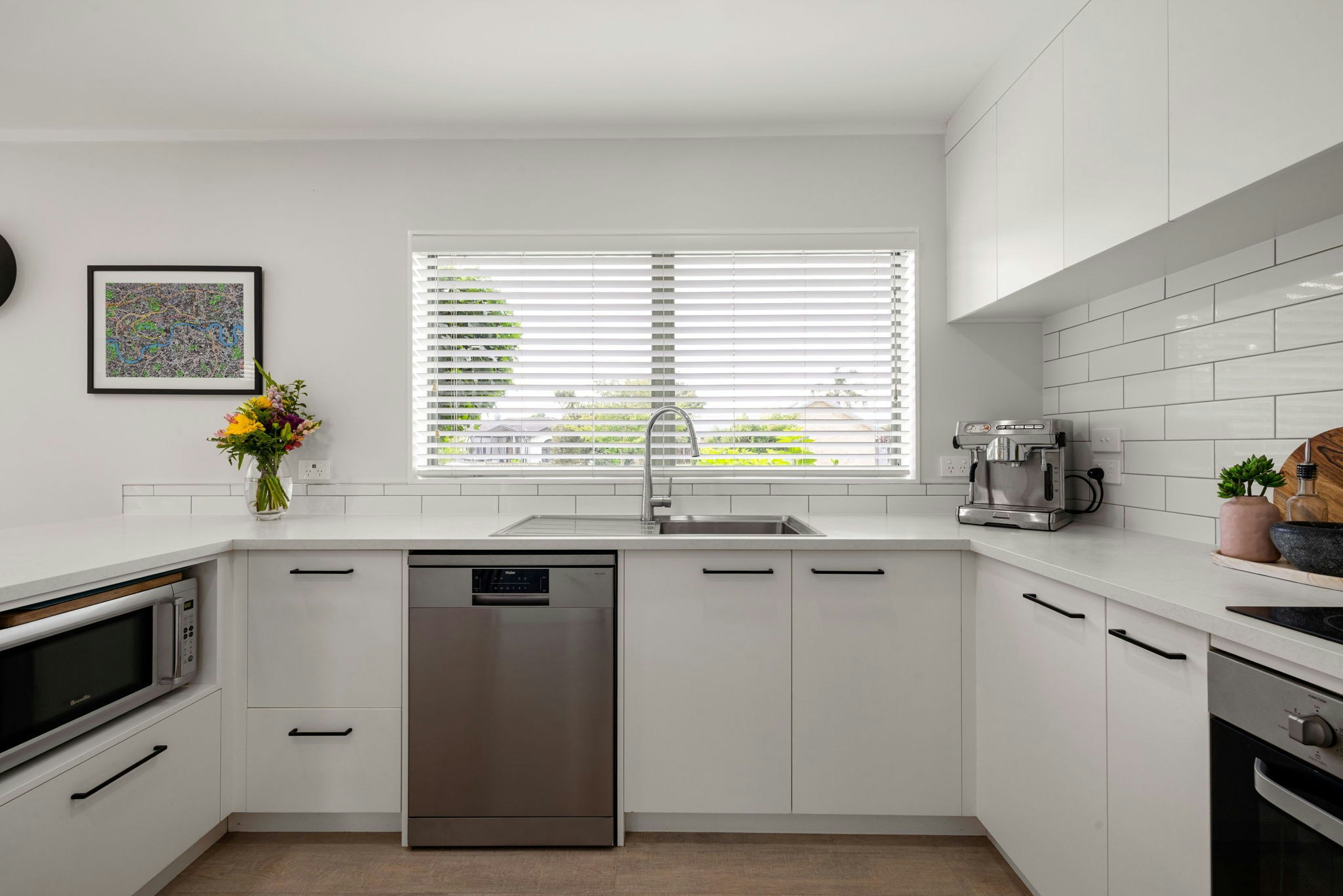 5 web or mls in House SR5 0110