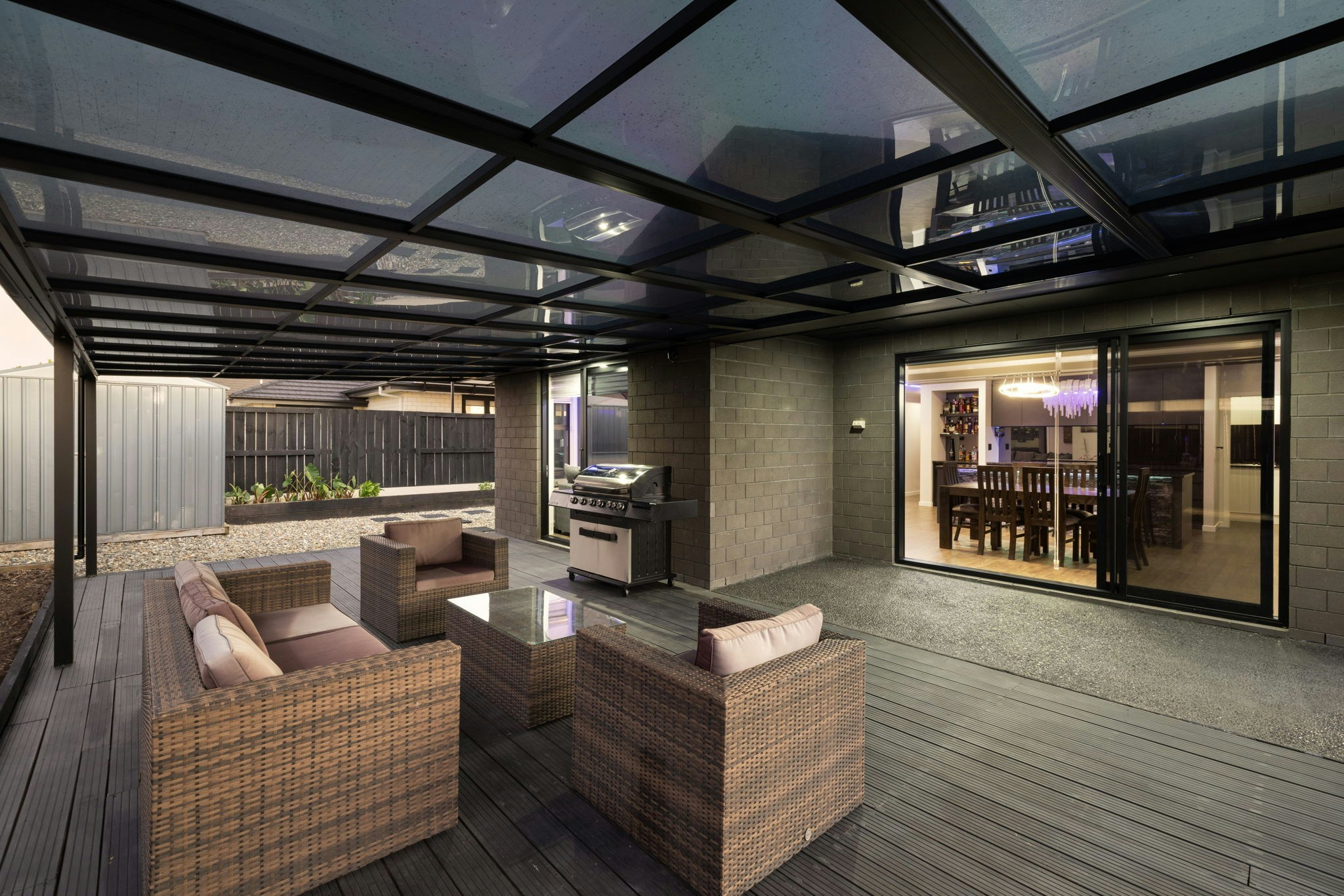 5 web or mls in House SR5 3303