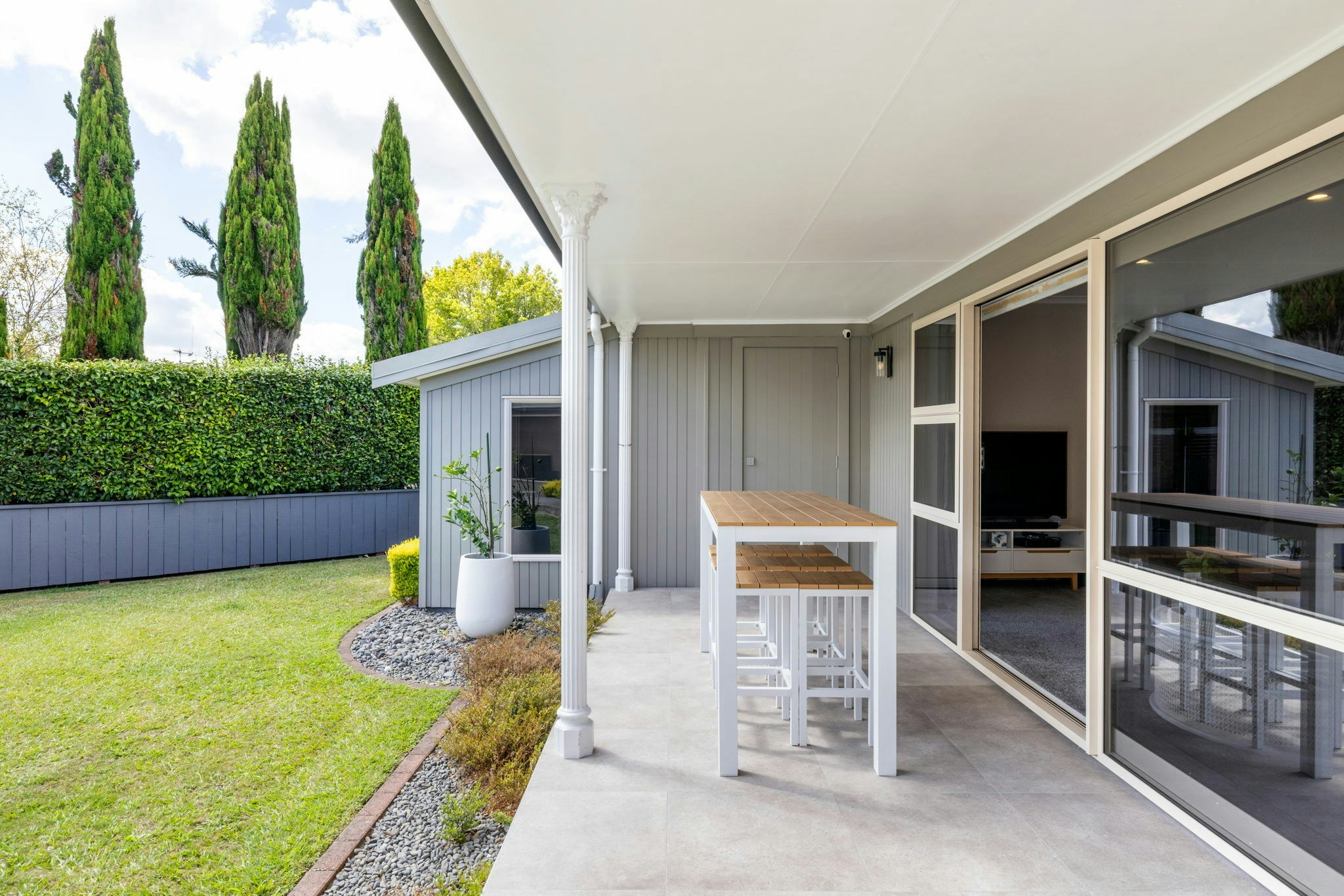 5 web or mls in House SR5 5203