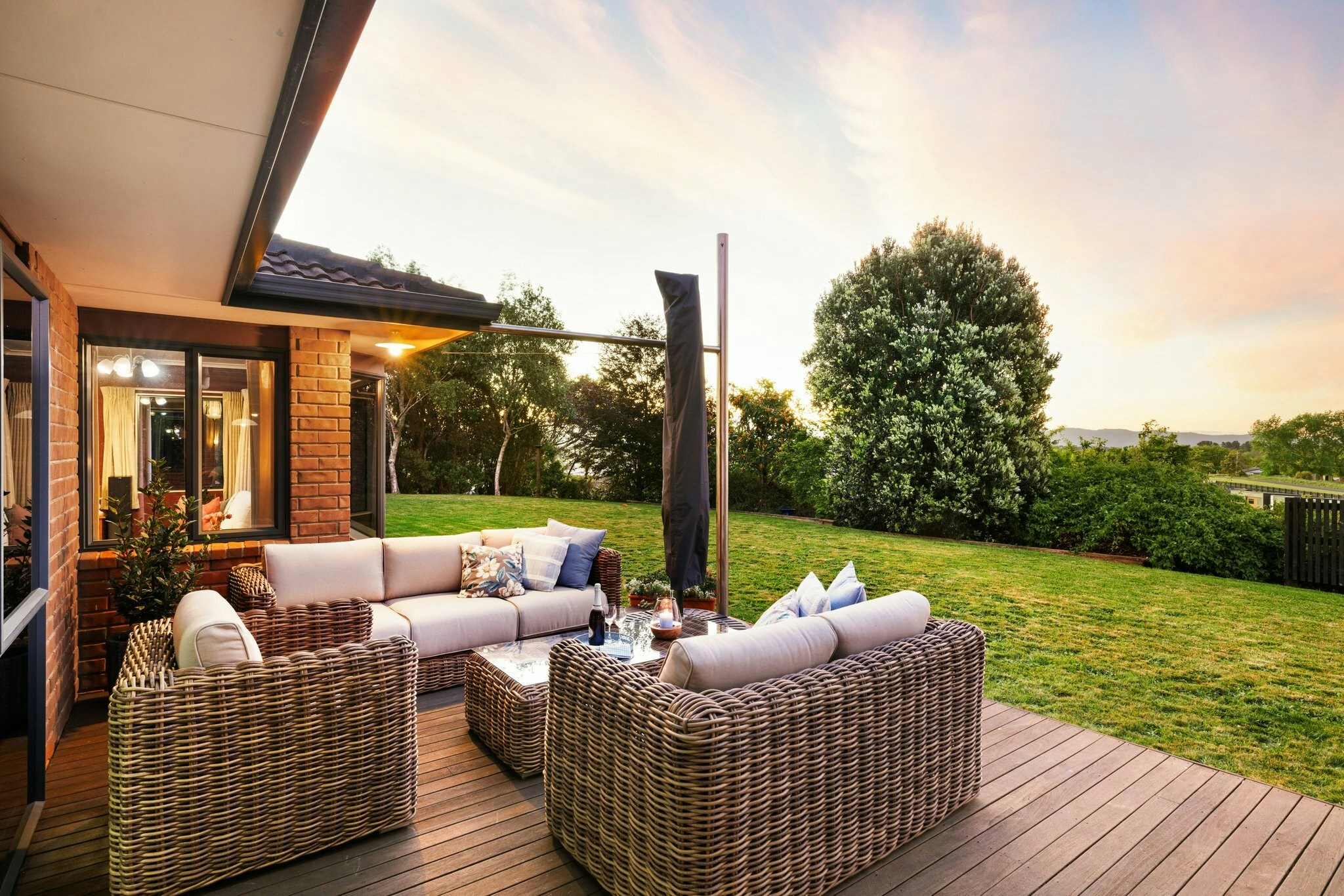 5 web or mls in House SR5 9961