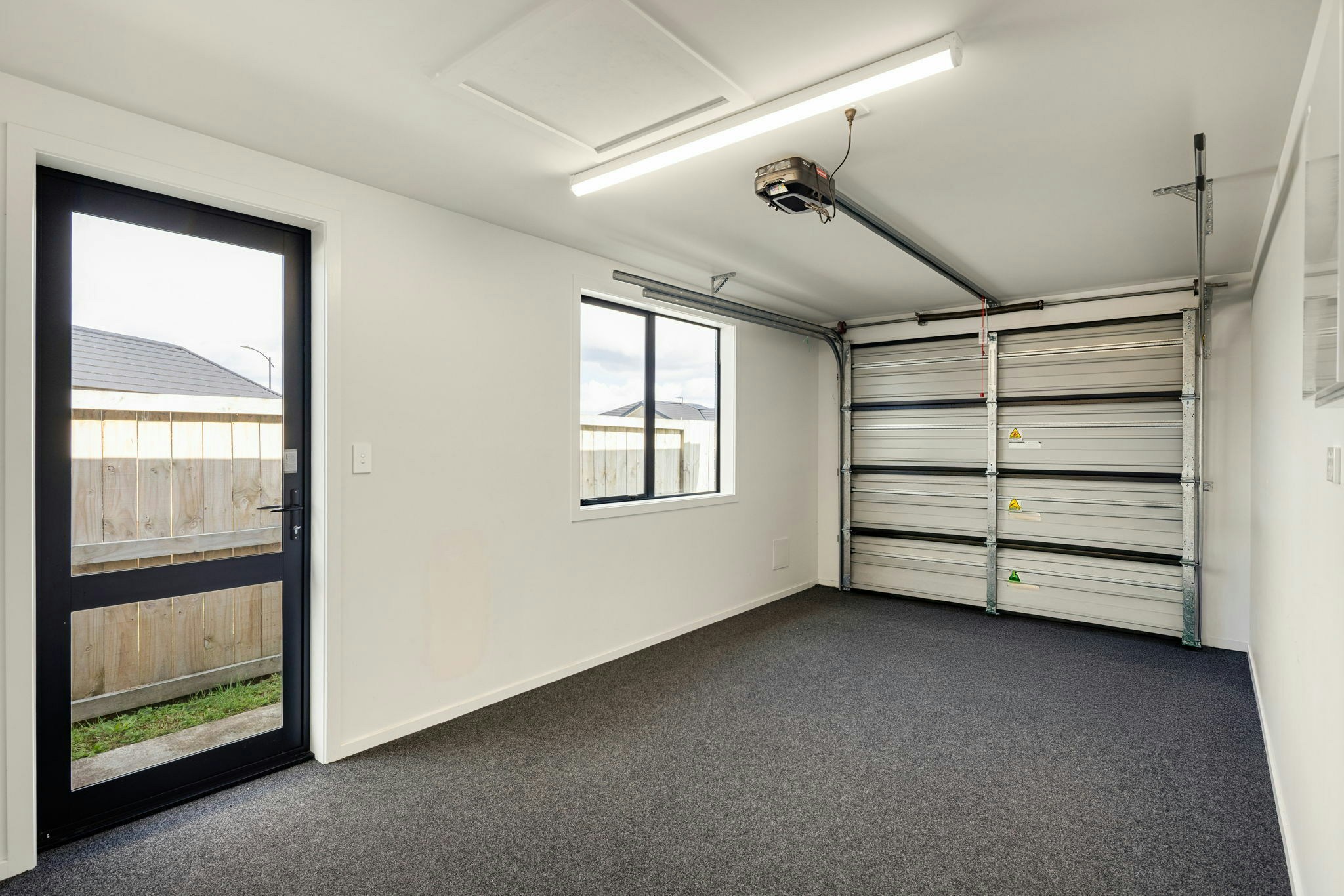 50 web or mls in House AR5 6522