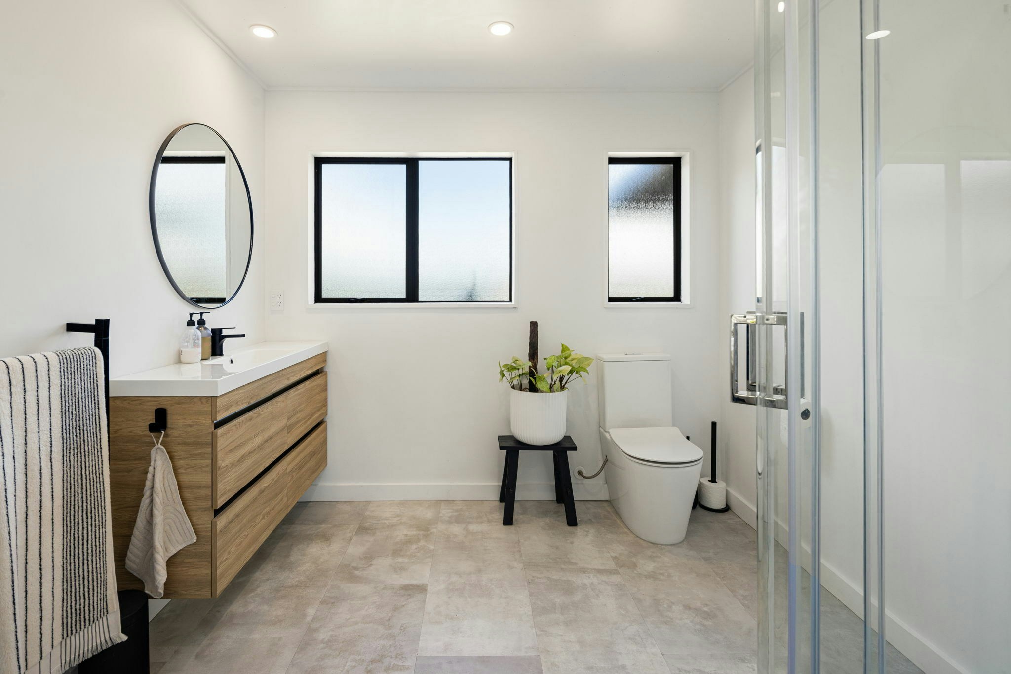 50 web or mls in House AR5 9263