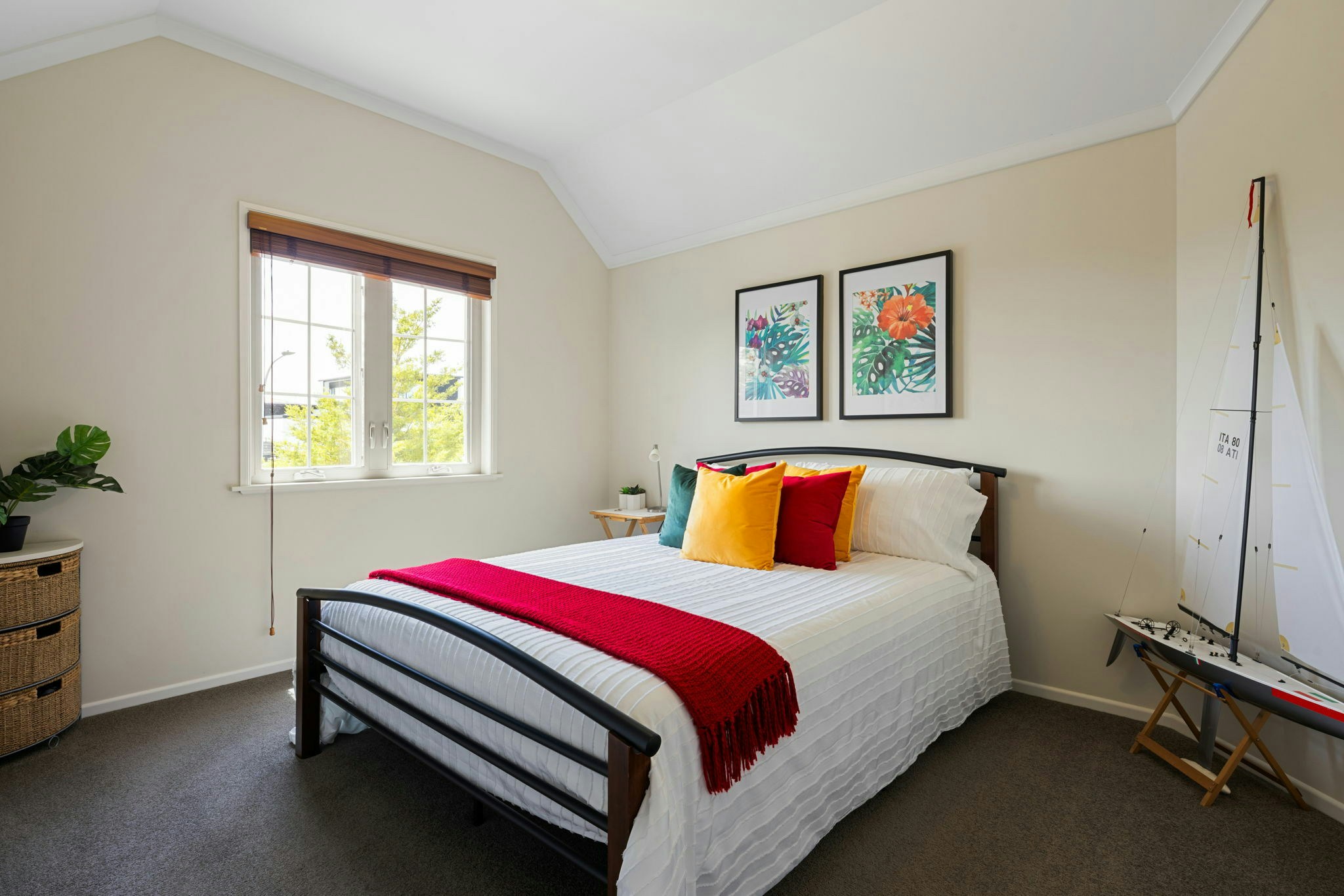 51 web or mls in House AR5 1064