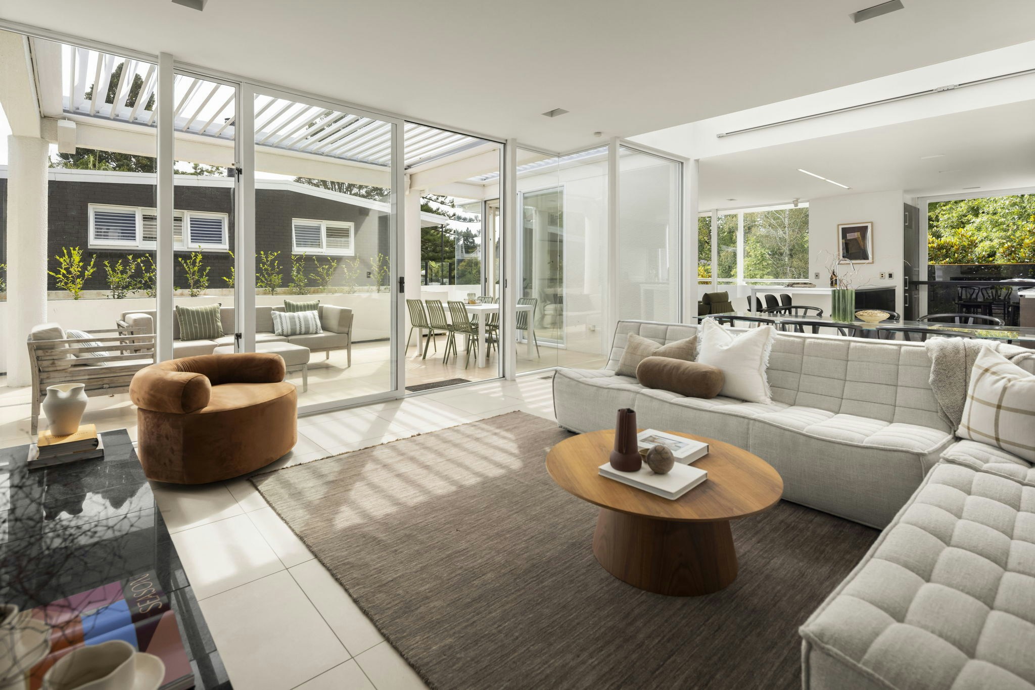 51 web or mls in House AR5 5592