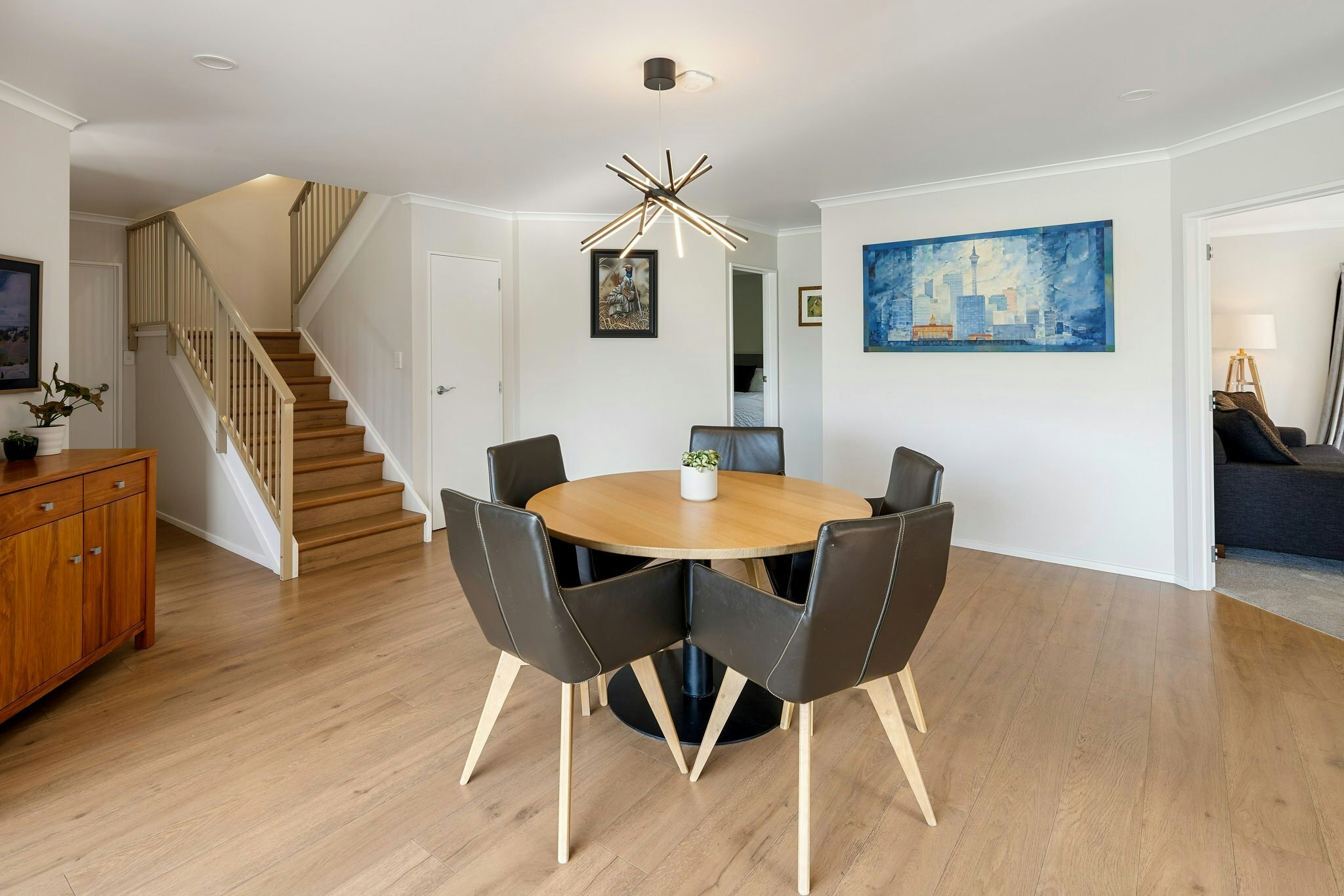 52 web or mls in House AR5 7783