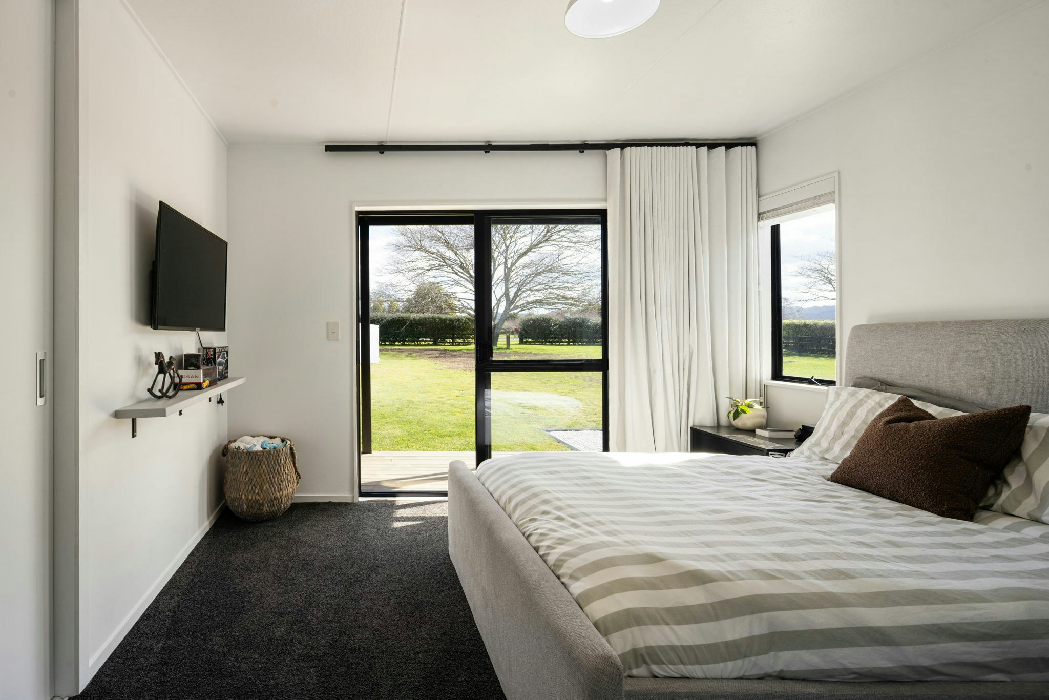 53 web or mls in House AR5 9279