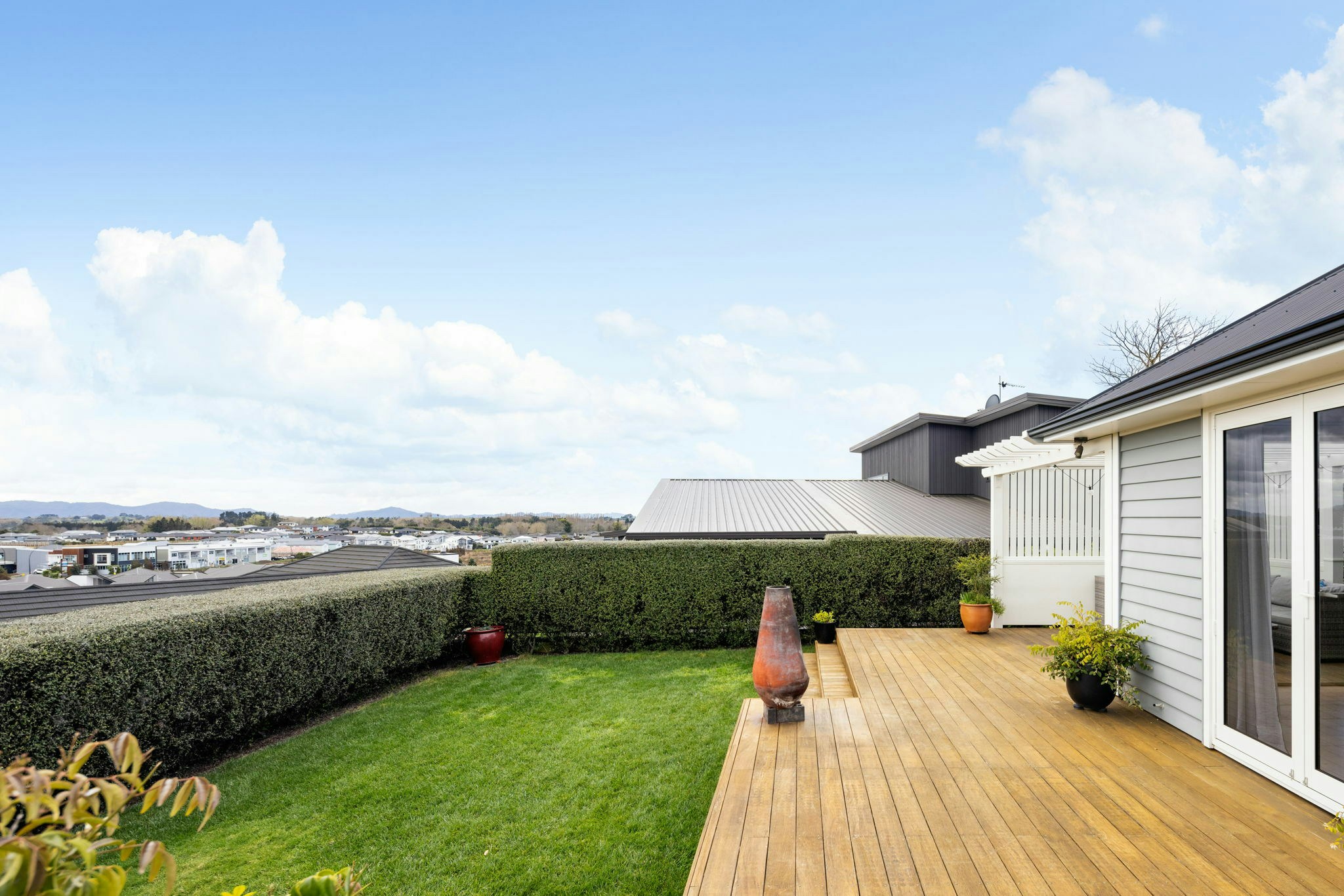 53 web or mls in House AR5 9380