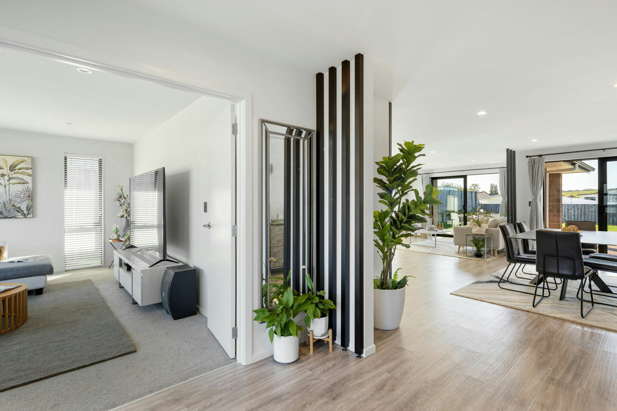 54 web or mls in House AR5 1100