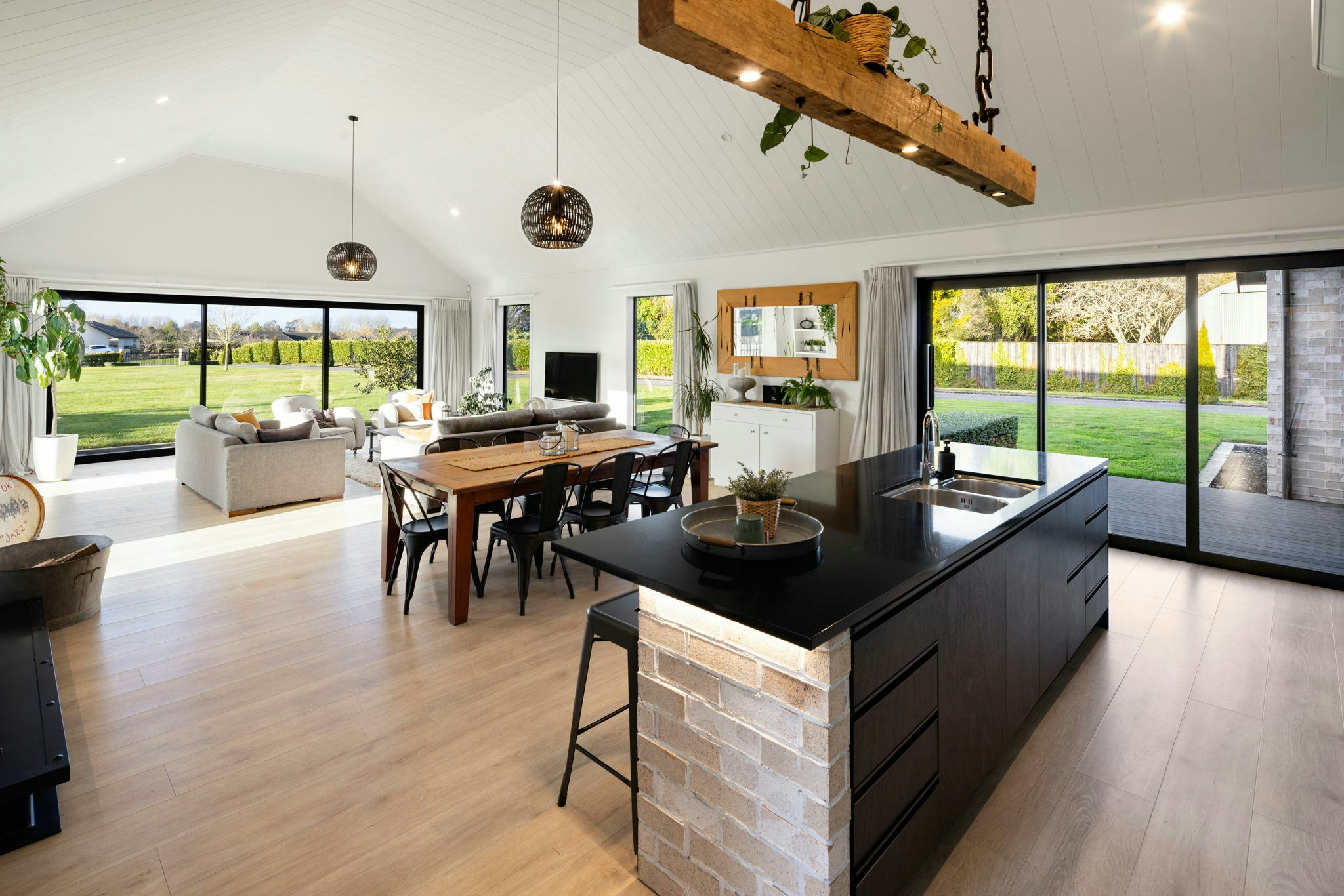 54 web or mls in House AR5 9145