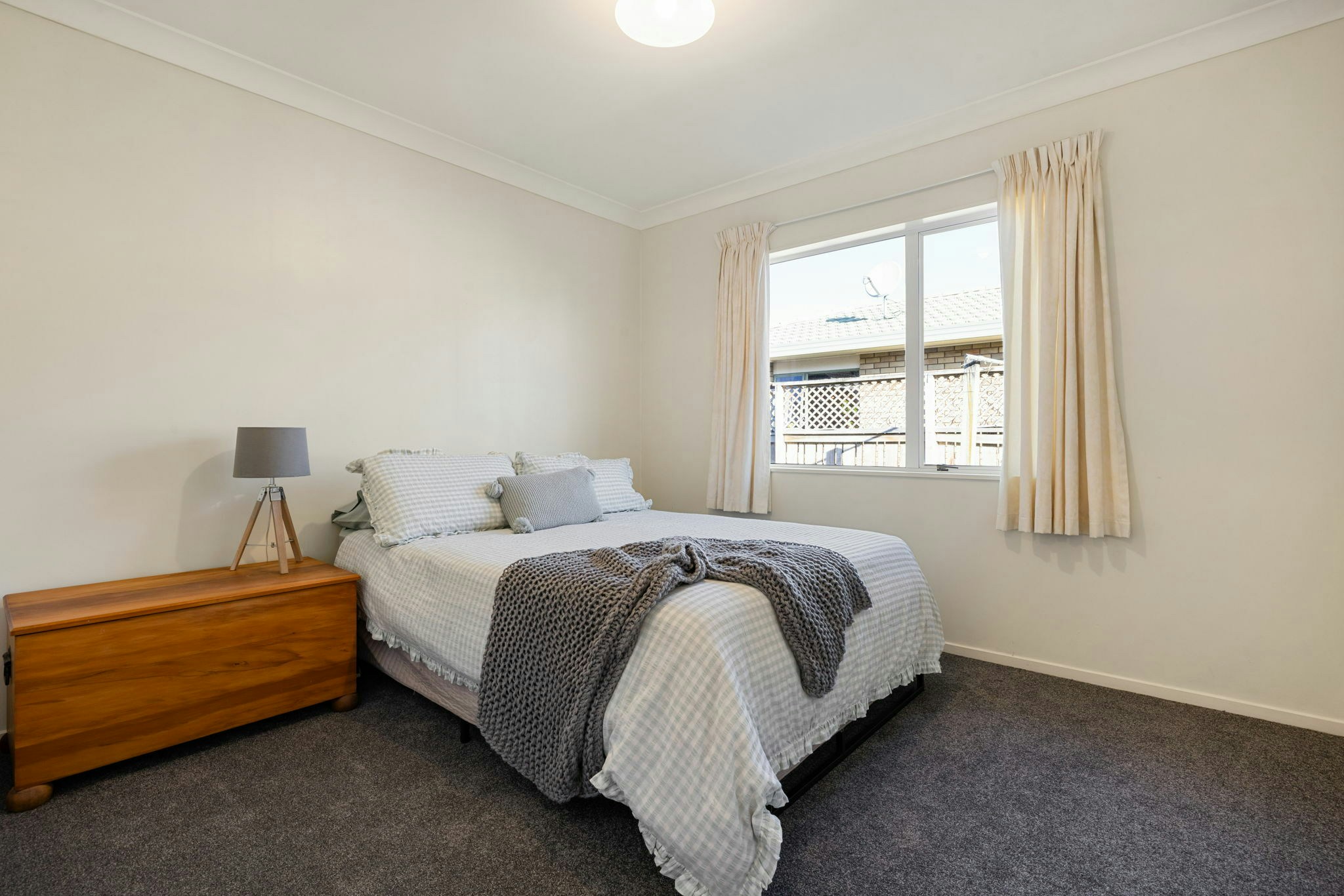 54 web or mls in House SR5 2240