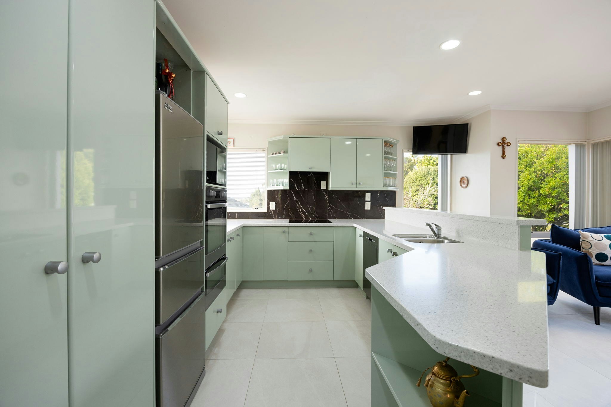 55 web or mls in House AR0 7642