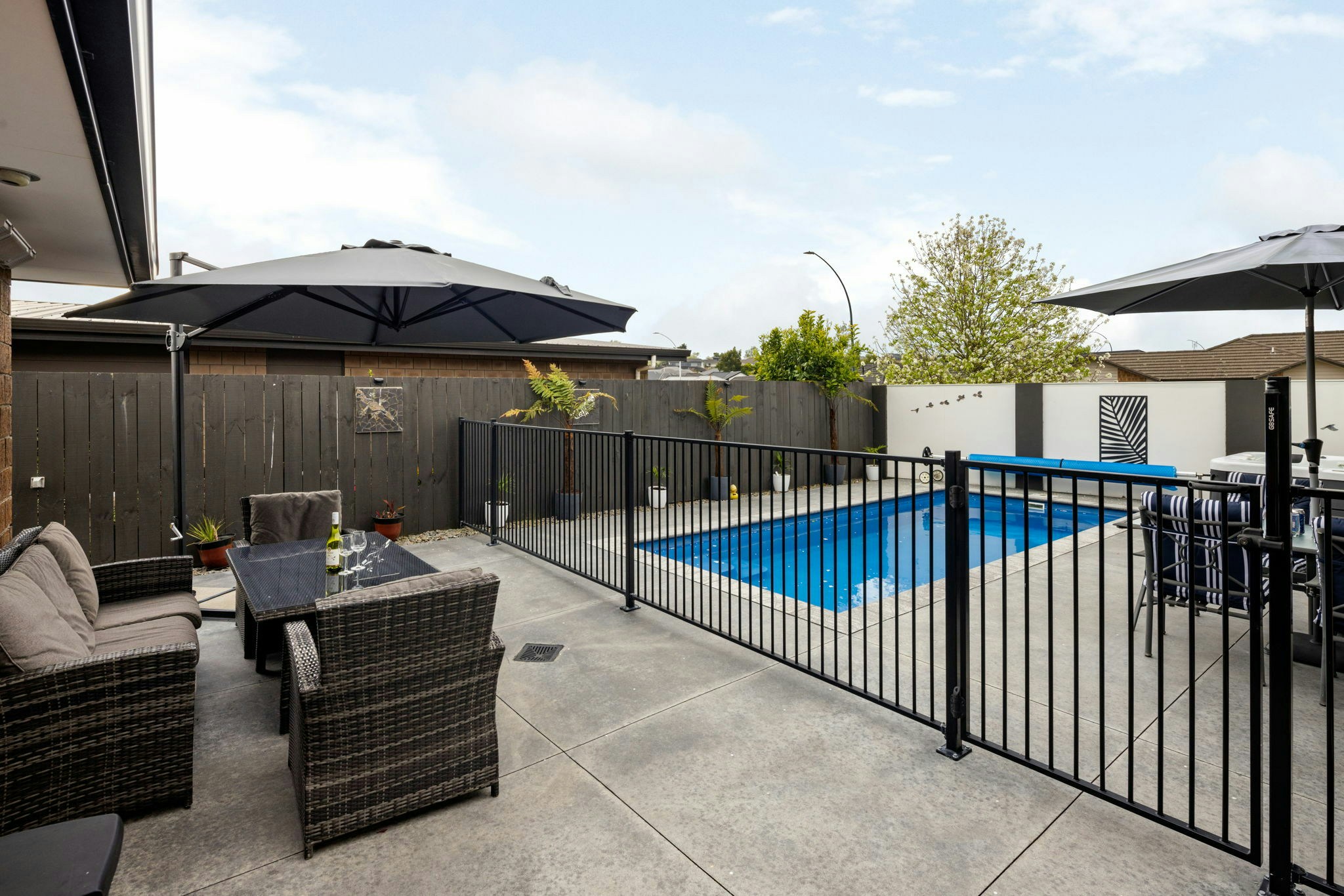 55 web or mls in House AR5 5050