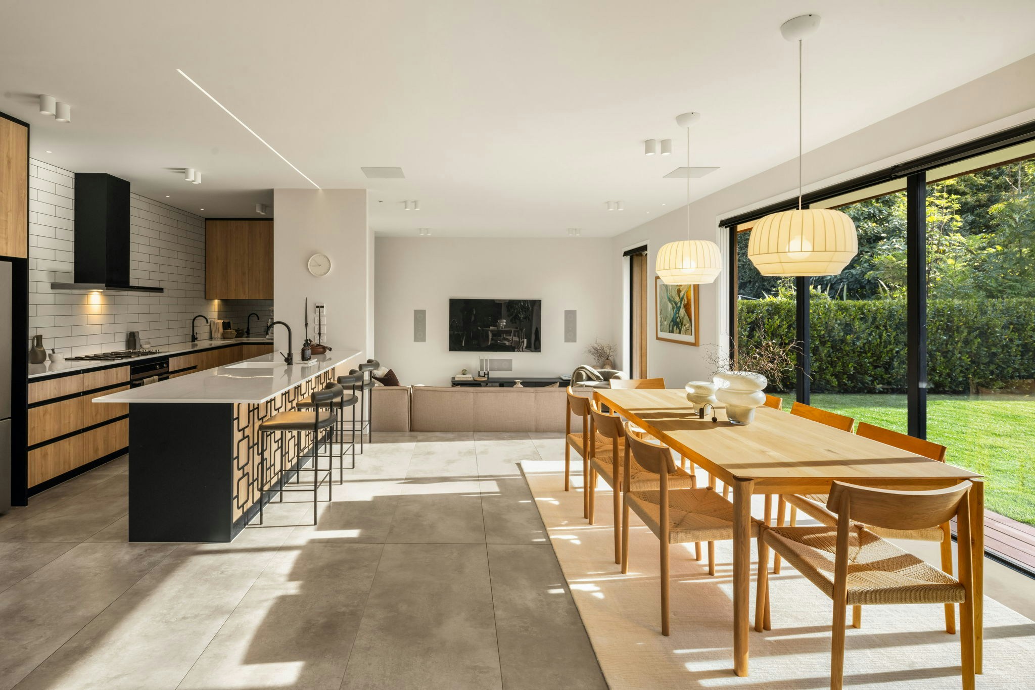 56 web or mls in House AR5 9090