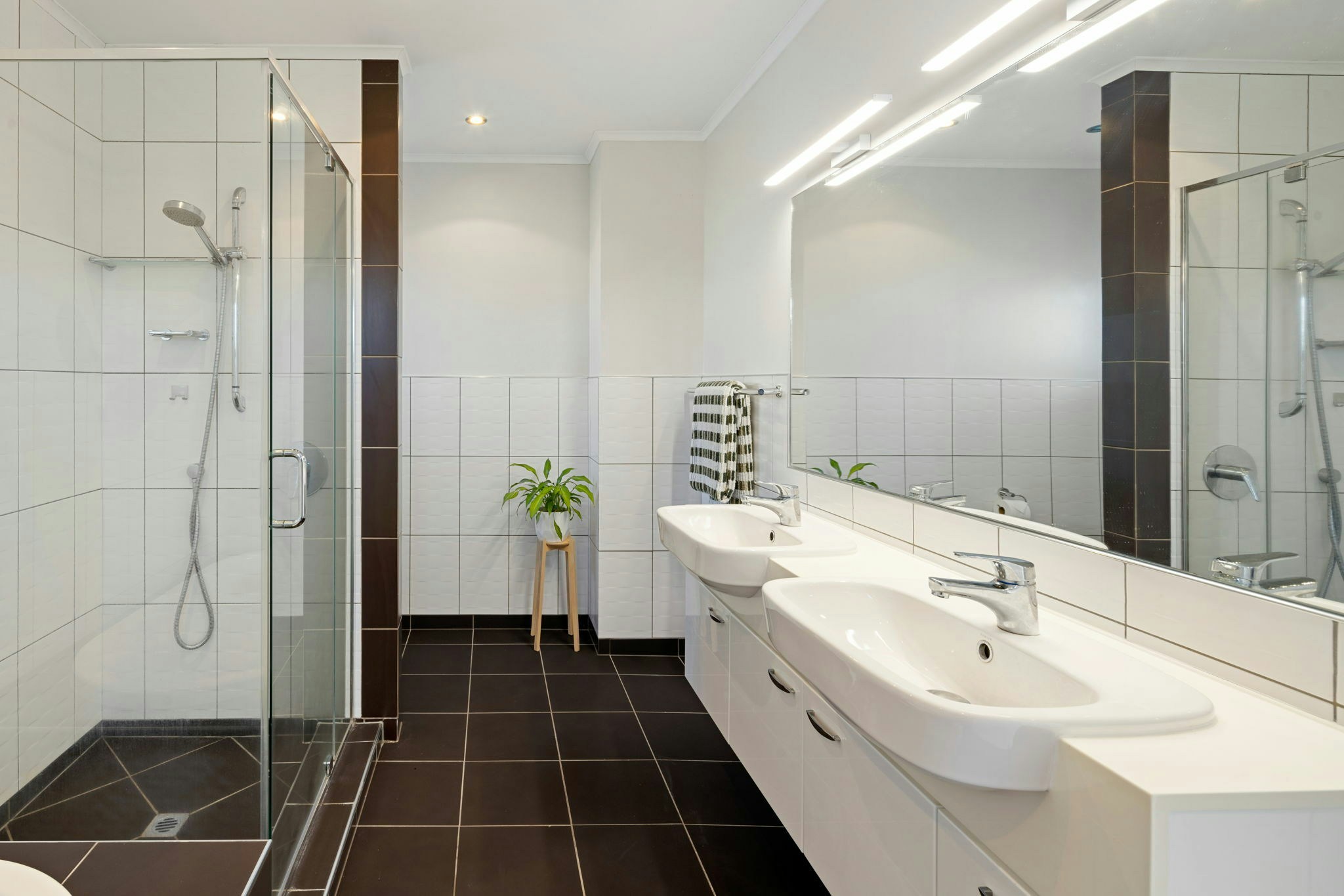 57 web or mls in House AR5 1198