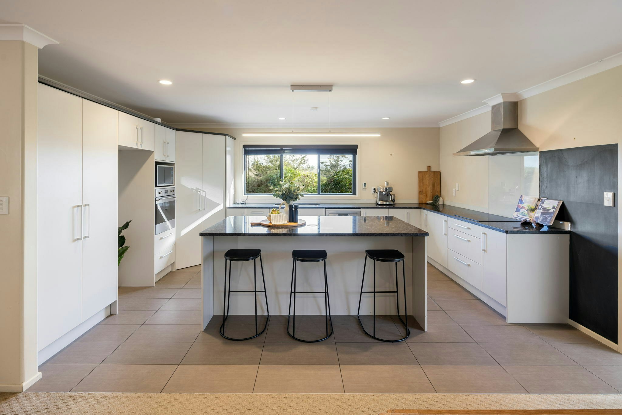 57 web or mls in House AR5 2221