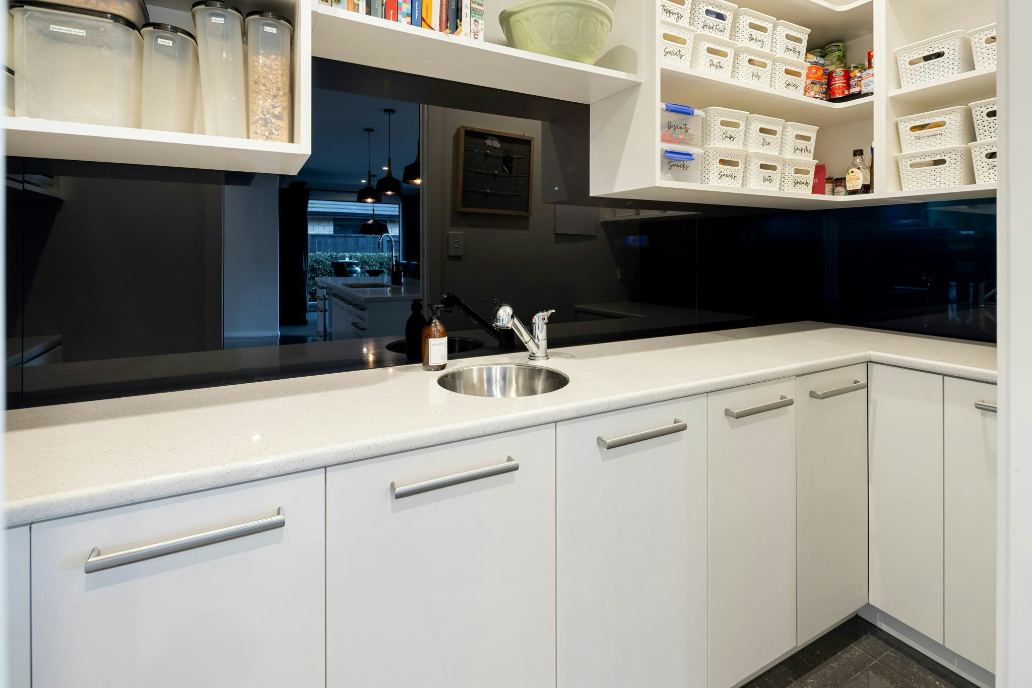 57 web or mls in House AR5 4453