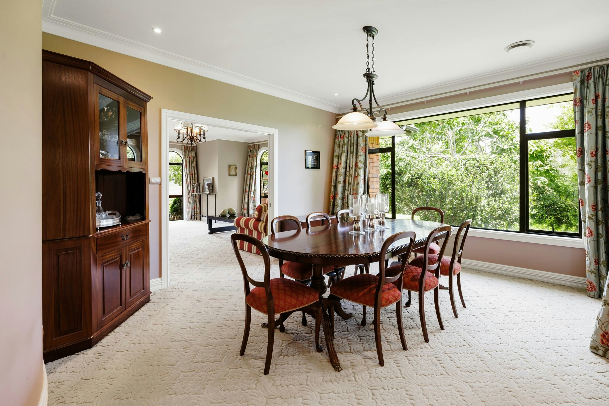 57 web or mls in House AR5 7126