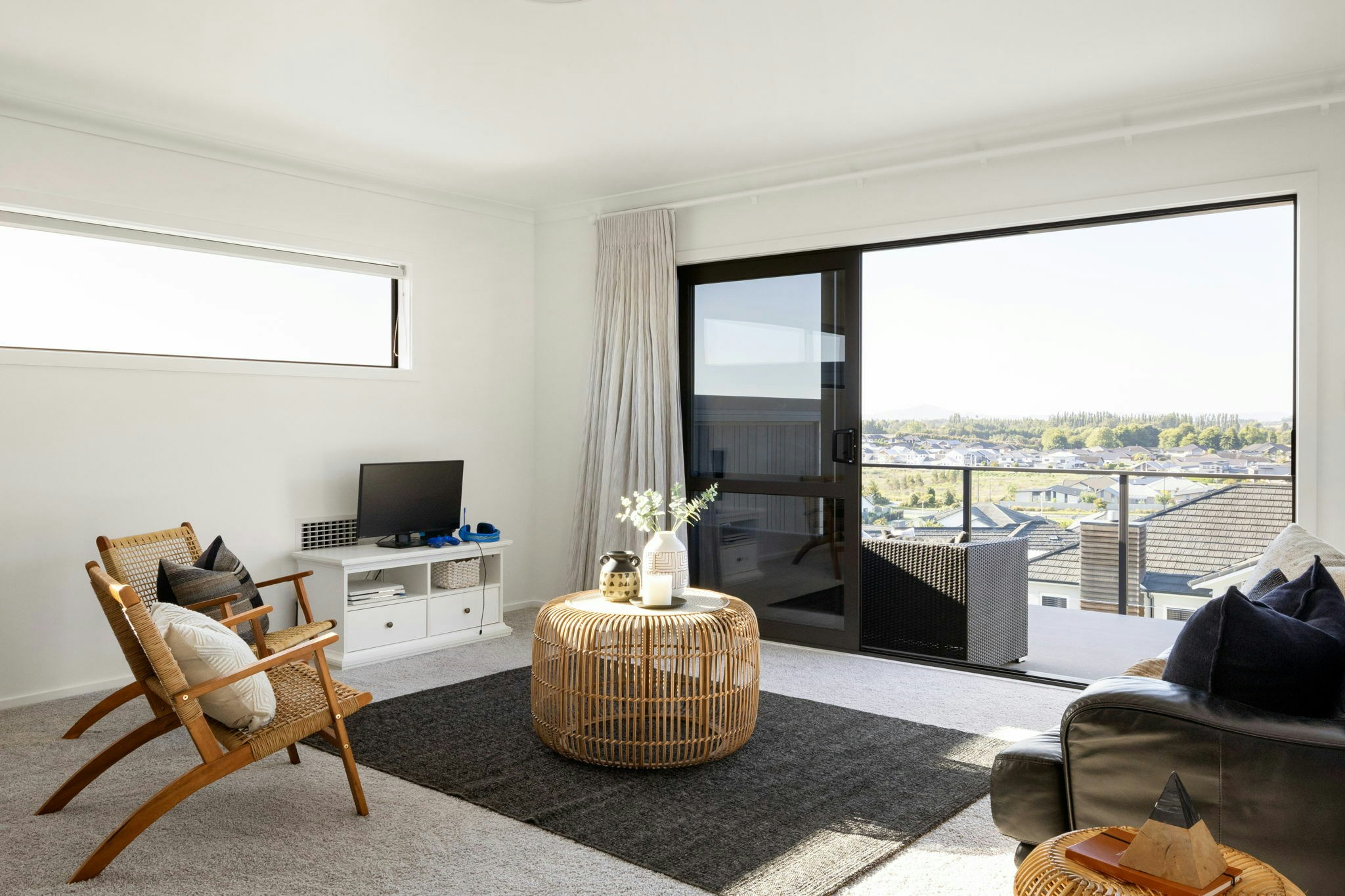 57 web or mls in House AR5 9275