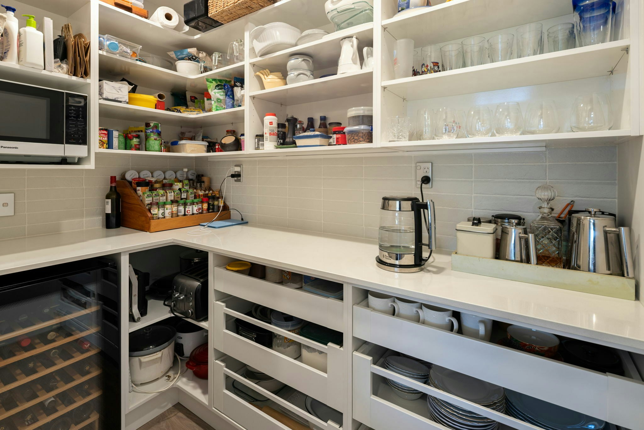 57 web or mls in House AR5 9577