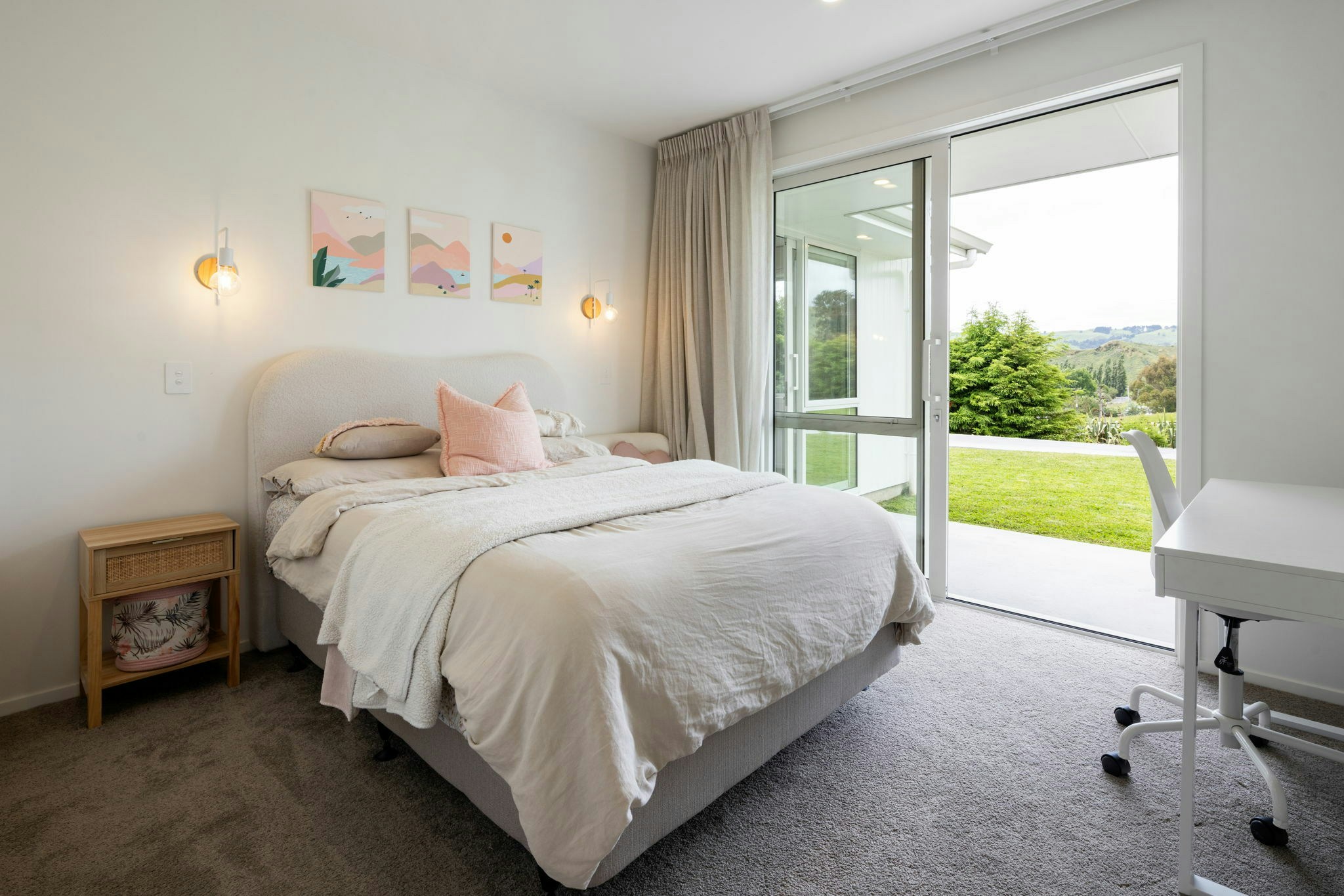 57 web or mls in House AR5 9857