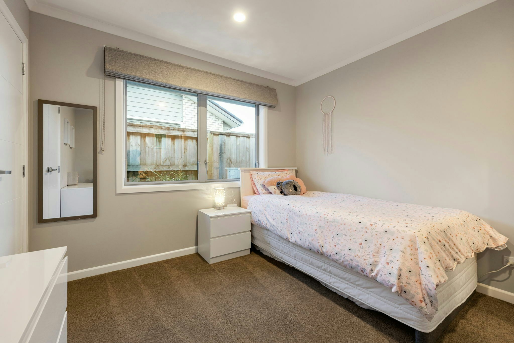 59 web or mls in House AR0 9936