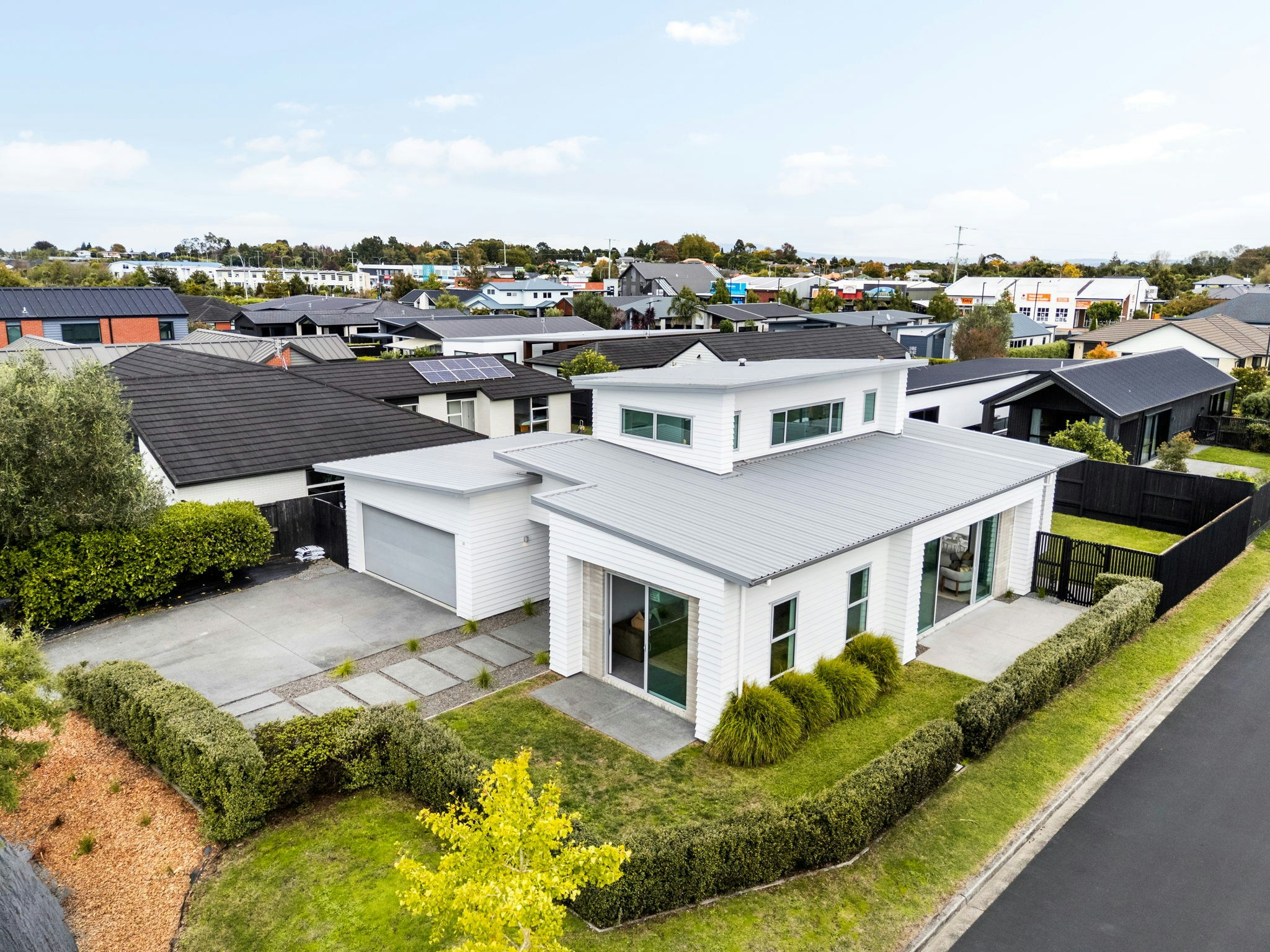 59 web or mls in House DJI 20260421121605 0396 D